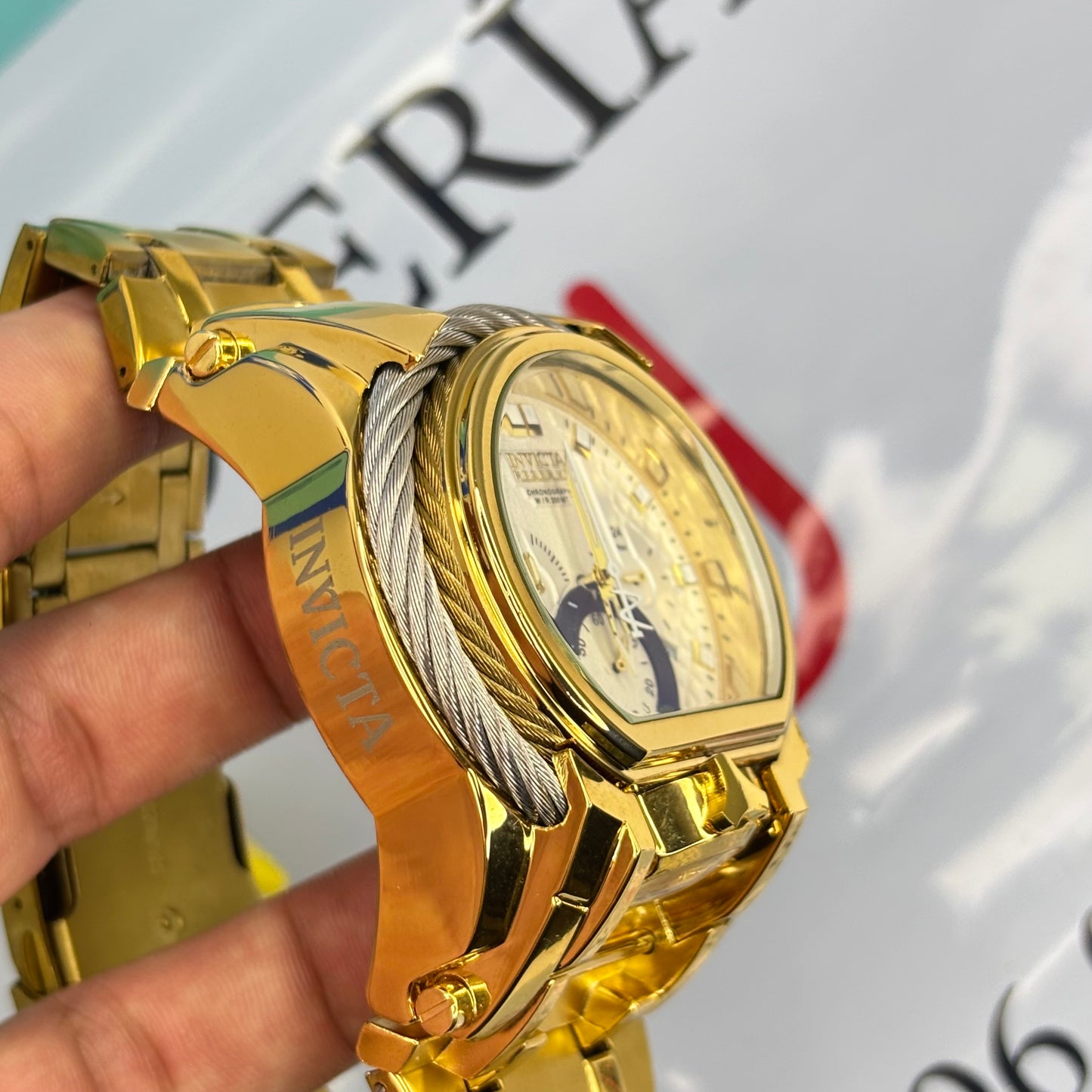 INVICTA BOLT ZEUS ARO FUNCIONAL PARA HOMBRE REF-DB
