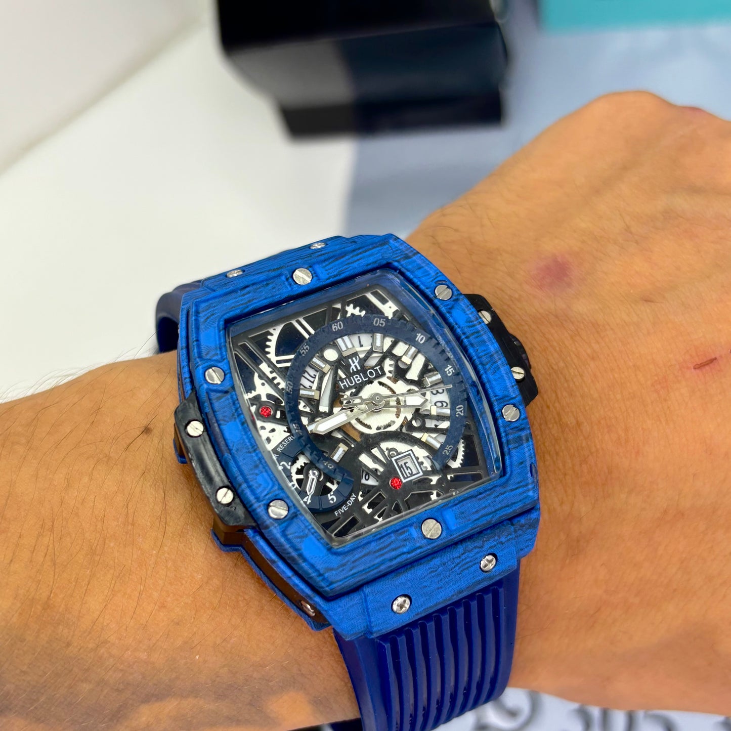 HUBLOT ESQUELETO PARA HOMBRE REF-AZDB