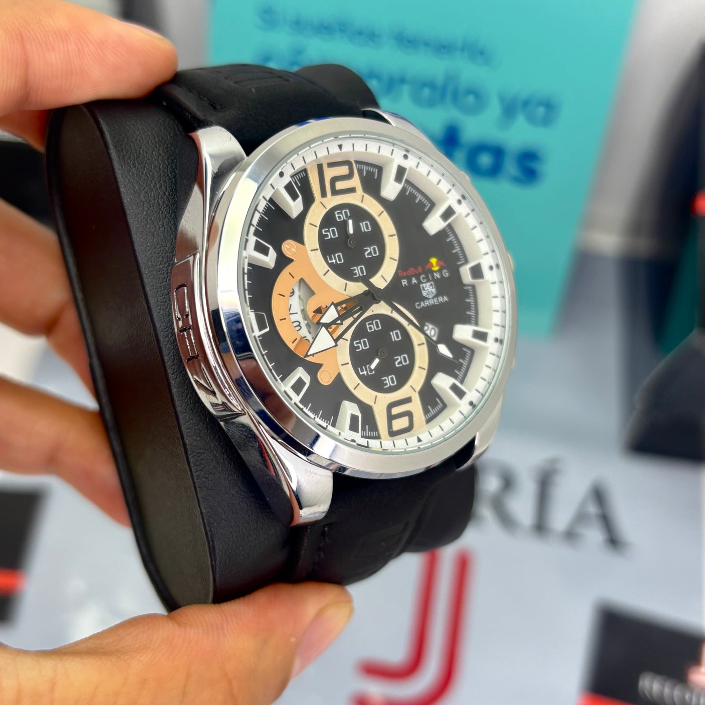 TAG HEUER CR7 FUNCIONAL EN CUERO PARA HOMBRE REF-NGB