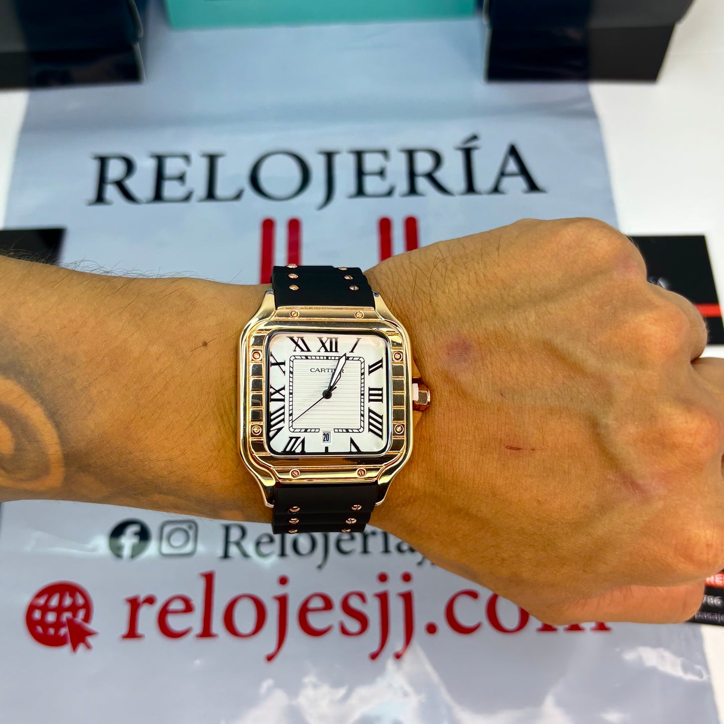 CARTIER DO´SANTOS UNISEX HOMBRE o DAMA REF-GOMA-NRB