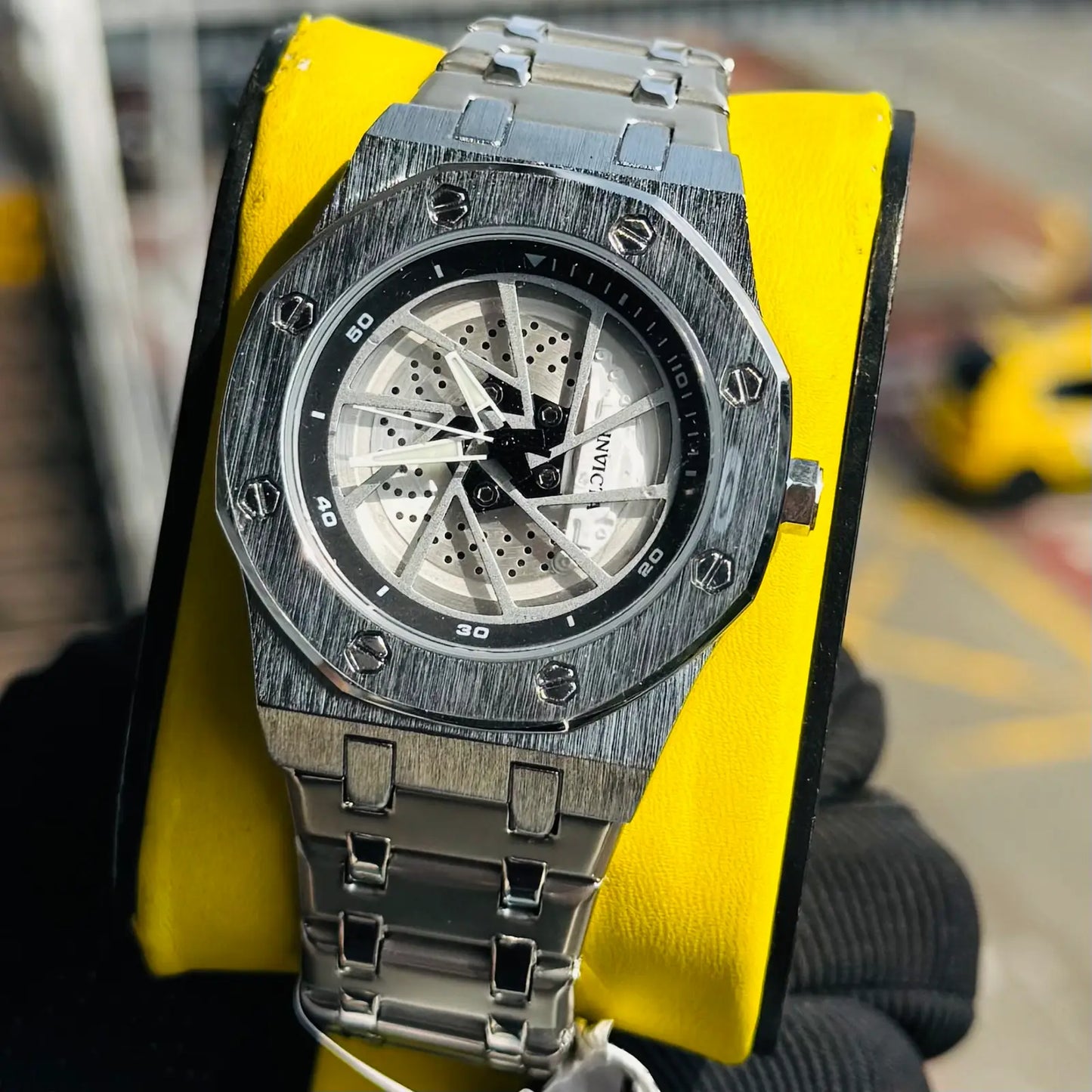 INVICTA ORIGINAL ALTA GAMA PARA HOMBRE REF-69486 Speedway Rim Cuarzo