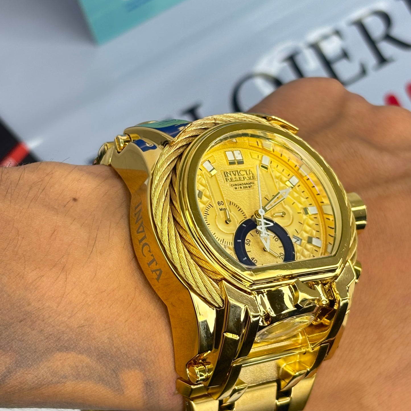 INVICTA BOLT ZEUS ARO FUNCIONAL PARA HOMBRE REF-DD
