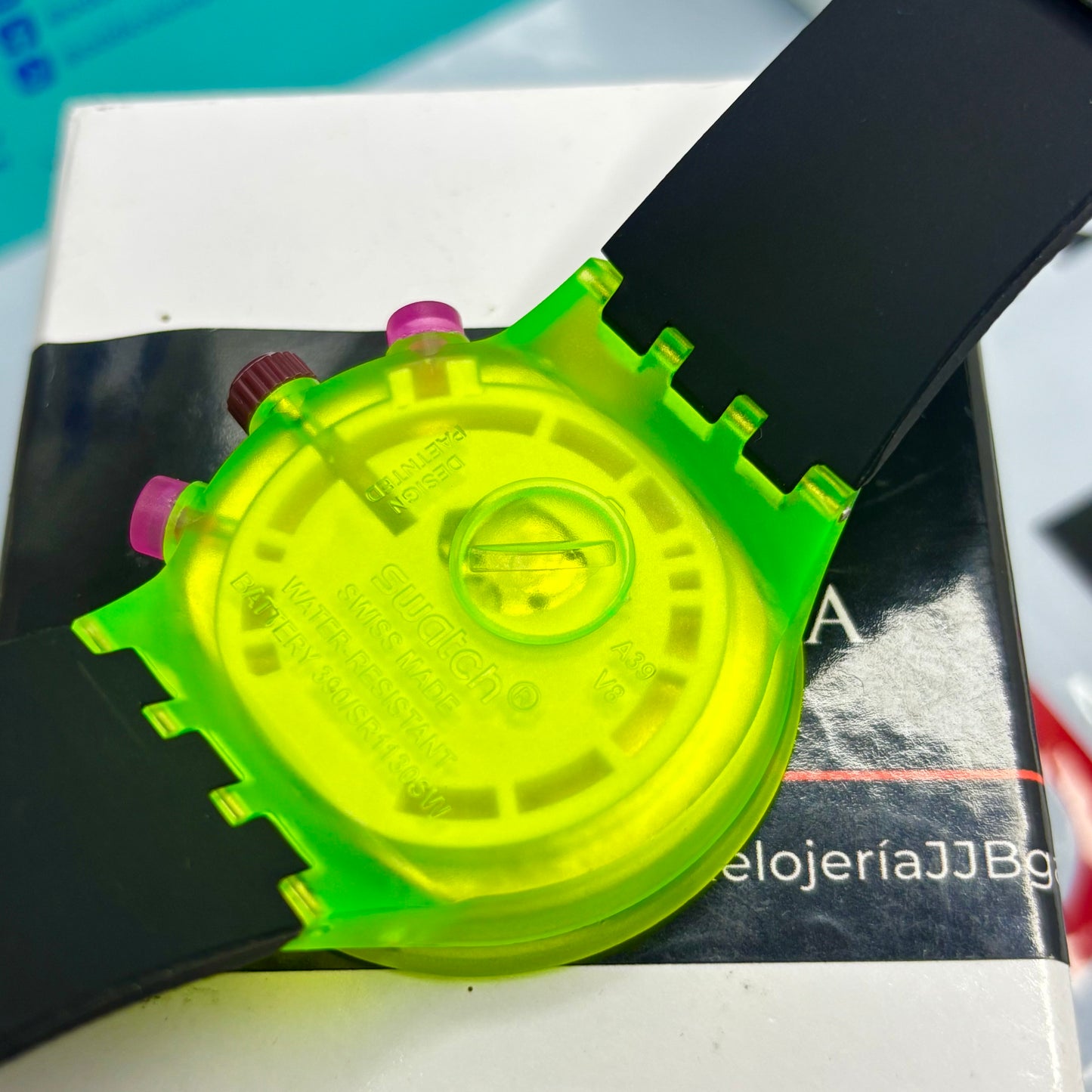 SWATCH NEON PARTY UNISEX REF-NVA