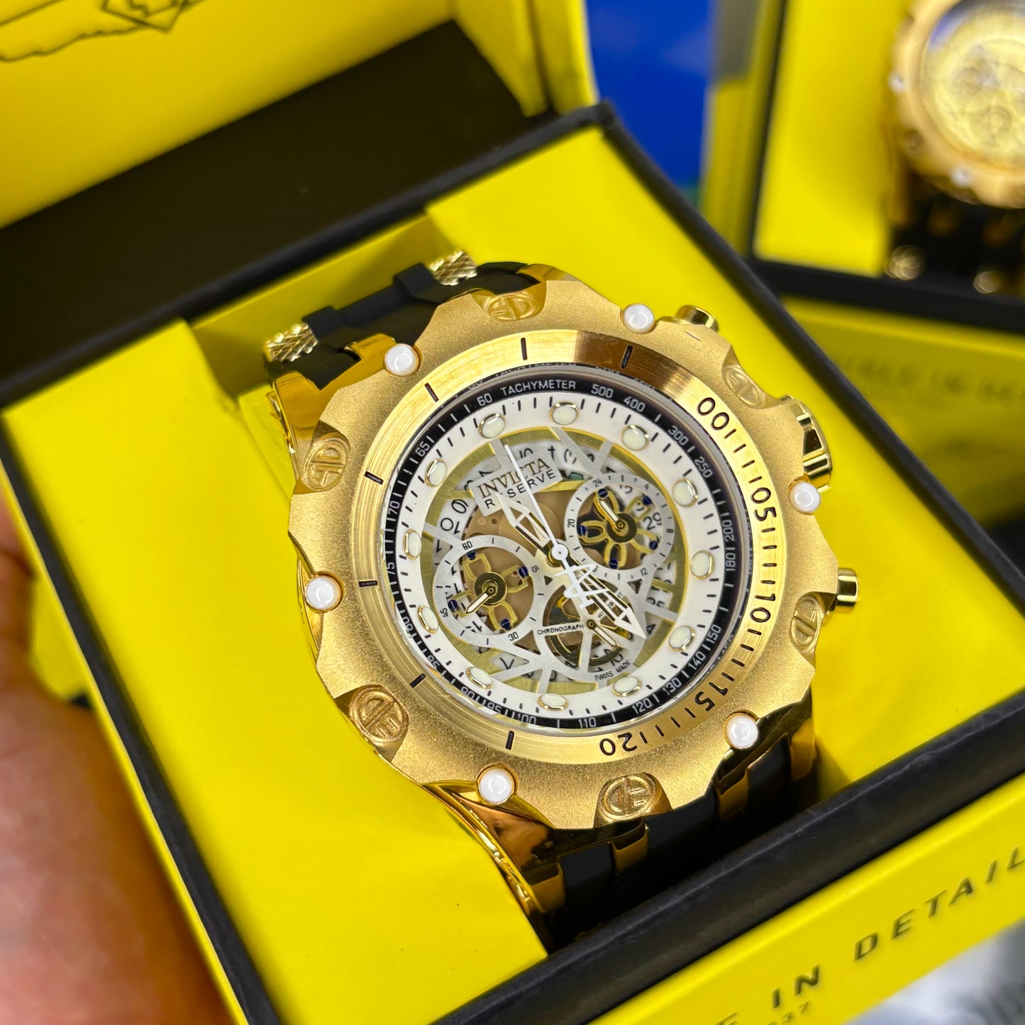 INVICTA VENOM FUNCIONAL PARA HOMBRE REF-NB