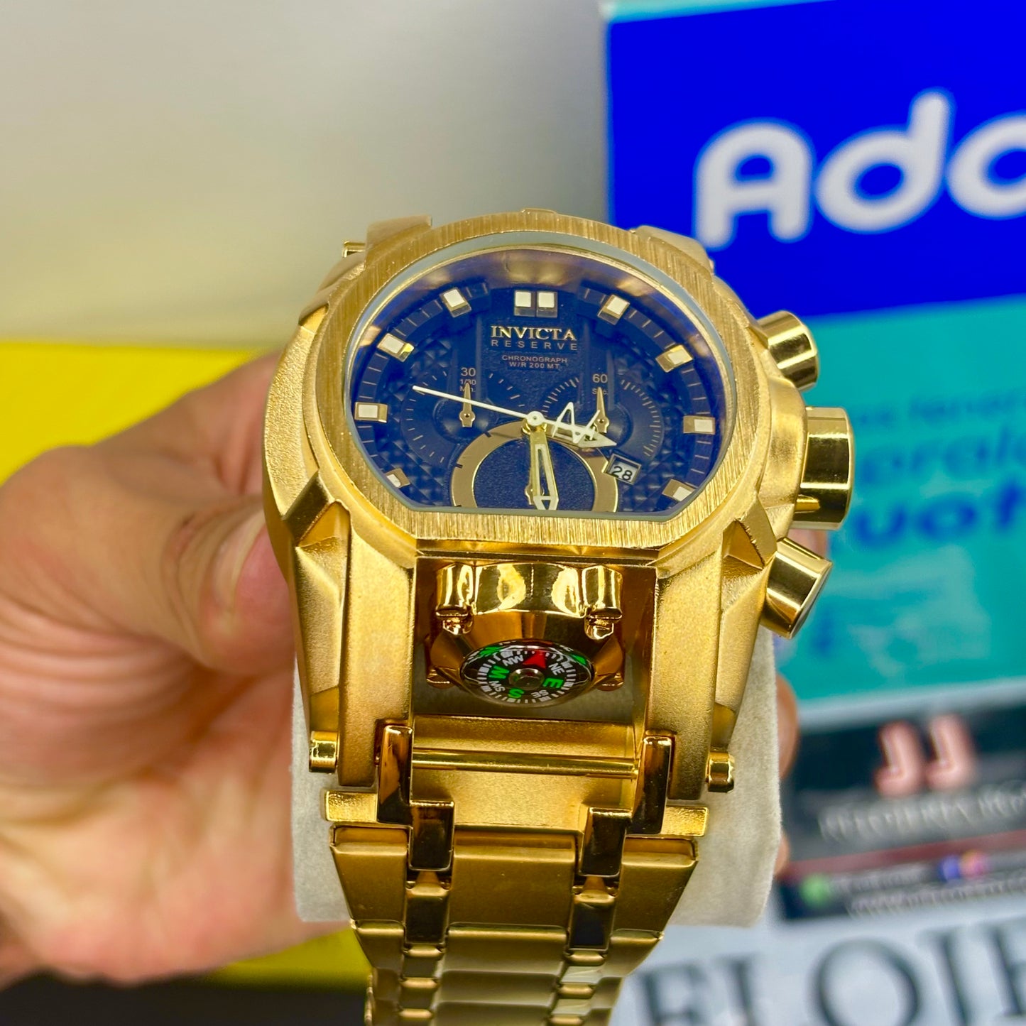 INVICTA BOLT ZEUS ACERO PARA HOMBRE FONDO NEGRO REF-DN