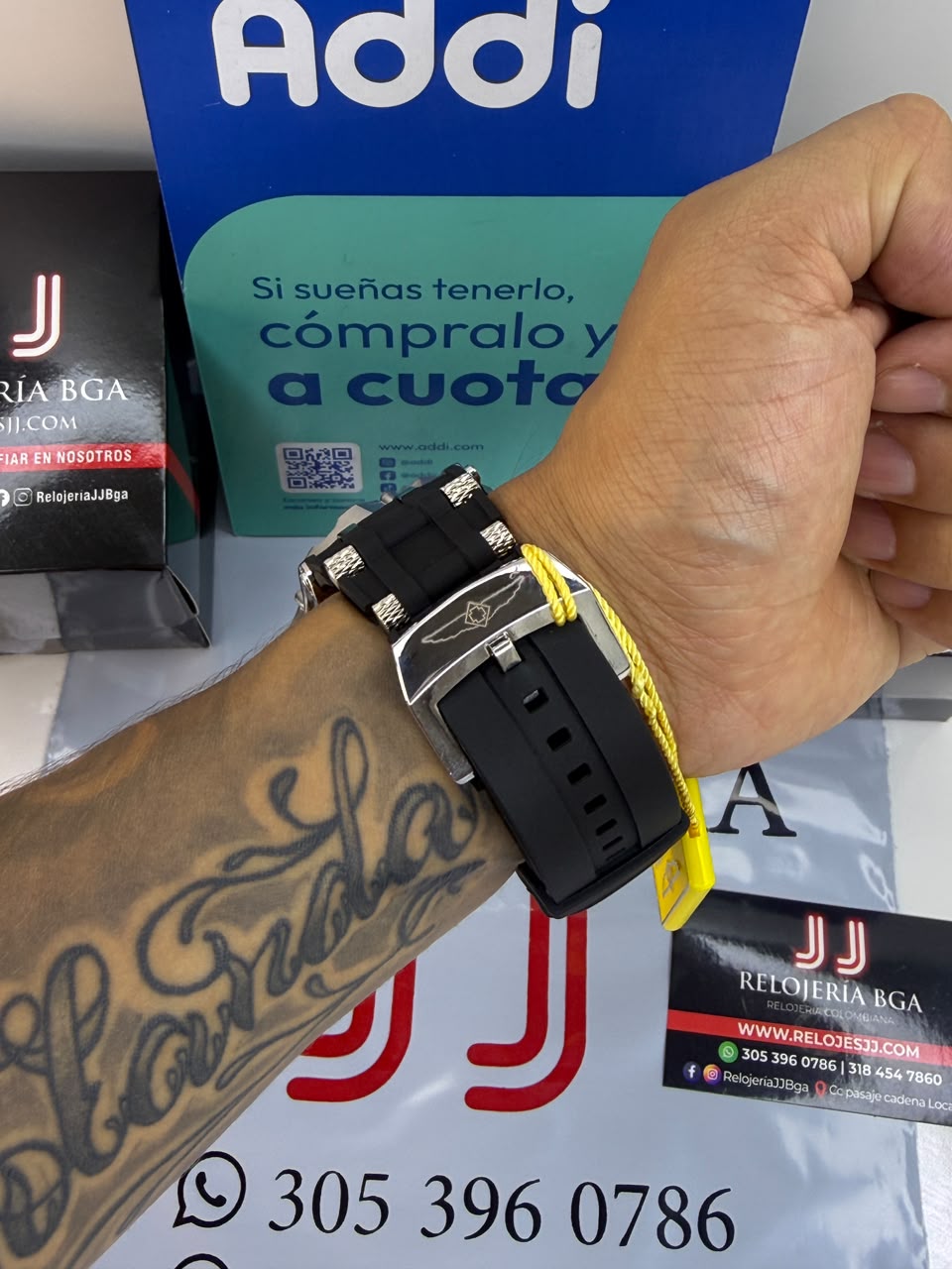 INVICTA VENOM FUNCIONAL PARA HOMBRE REF-NPP