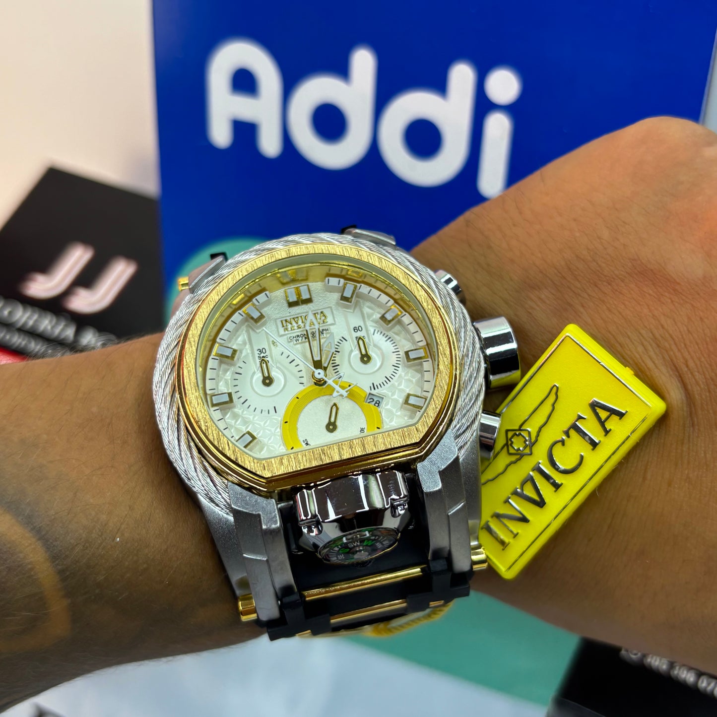 INVICTA BOLT ZEUS GOMA PARA HOMBRE REF-NPB