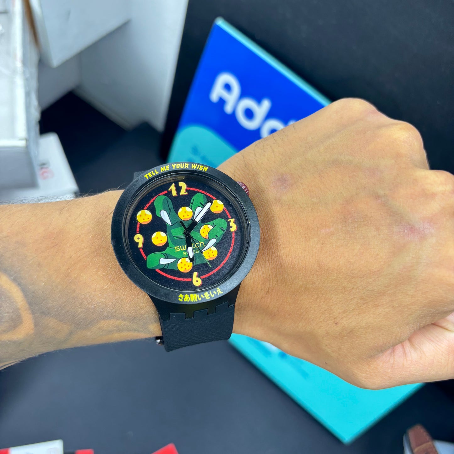 SWATCH UNISEX HOMBRE Y DAMA EDICION SHEN LONG1