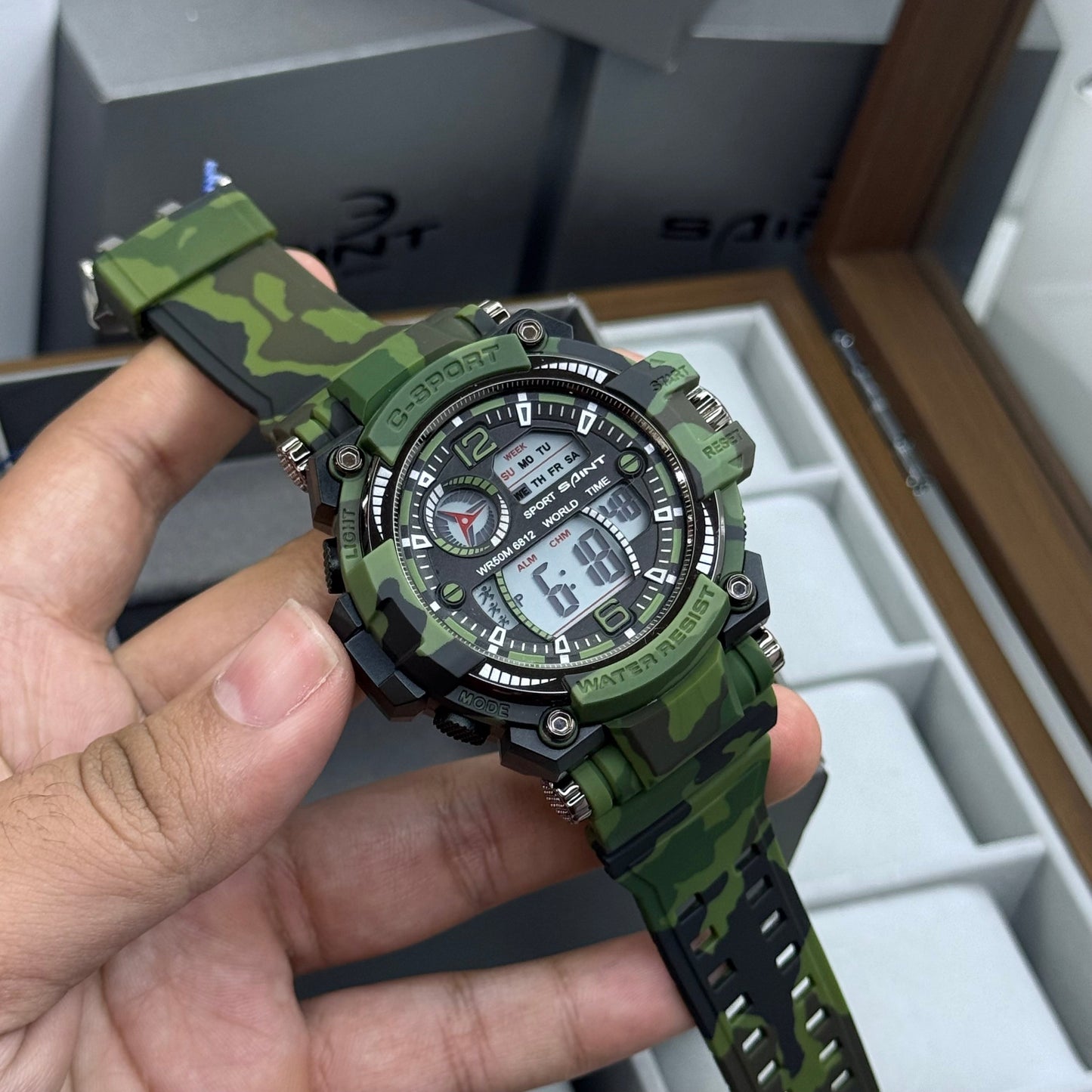 SAINT X G-SHOCK PARA SUMERGIBLE MILITAR HOMBRE REF 6812-NVG