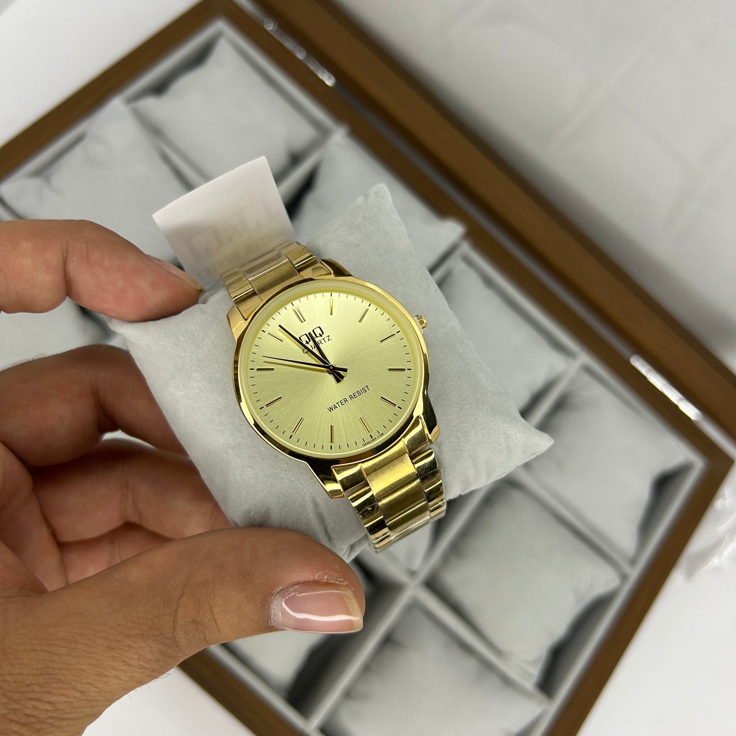 Q&Q ORIGINAL LINEA CLASICA PARA HOMBRE REF-DD