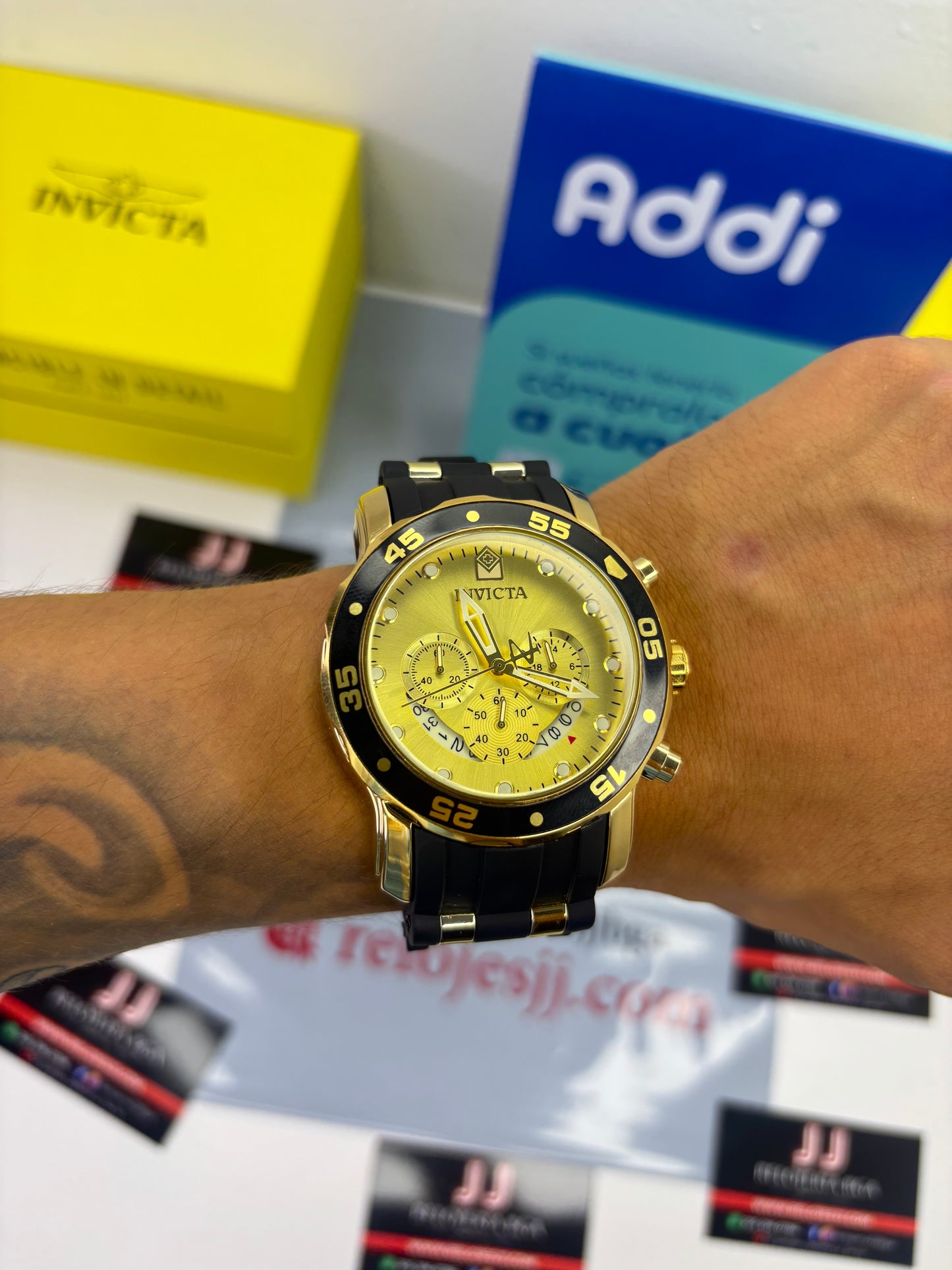 INVICTA PRO DIVER FUNCIONAL PARA HOMBRE REF-NJK