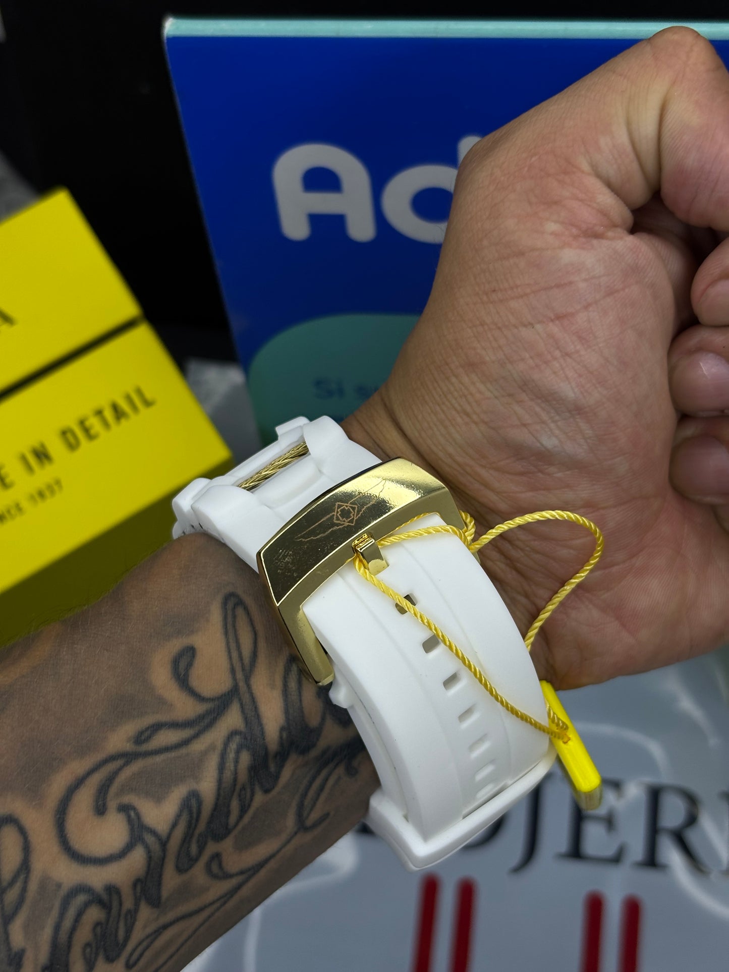 INVICTA THUNDER BOLT PARA HOMBRE REF-BB