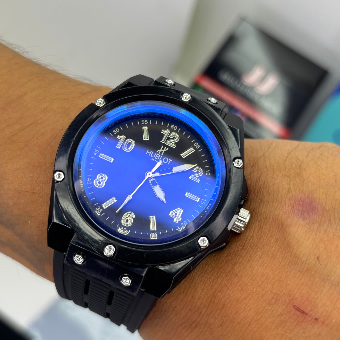 HUBLOT GENEVE PARA HOMBRE REF-GOM