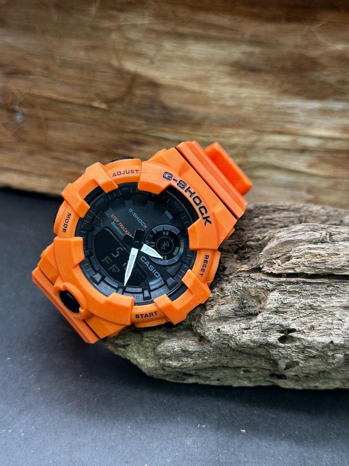 CASIO G-SHOCK PARA HOMBRE REF-NA