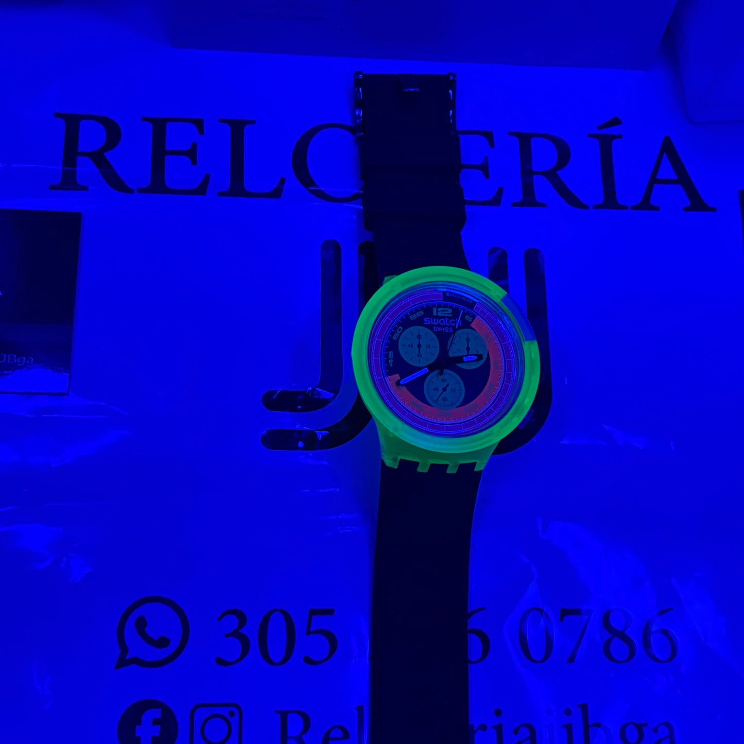 SWATCH NEON PARTY UNISEX  REF-NVR