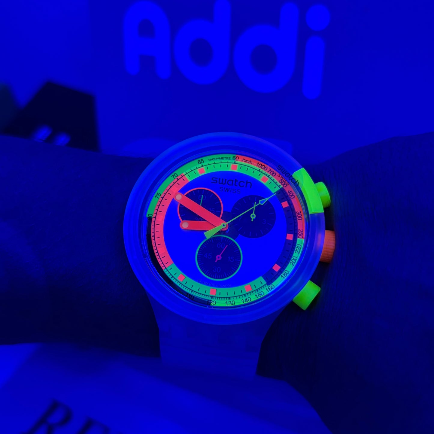 SWATCH ORIGINAL NEON JELLY ALTA GAMA UNISEX REF SCK104