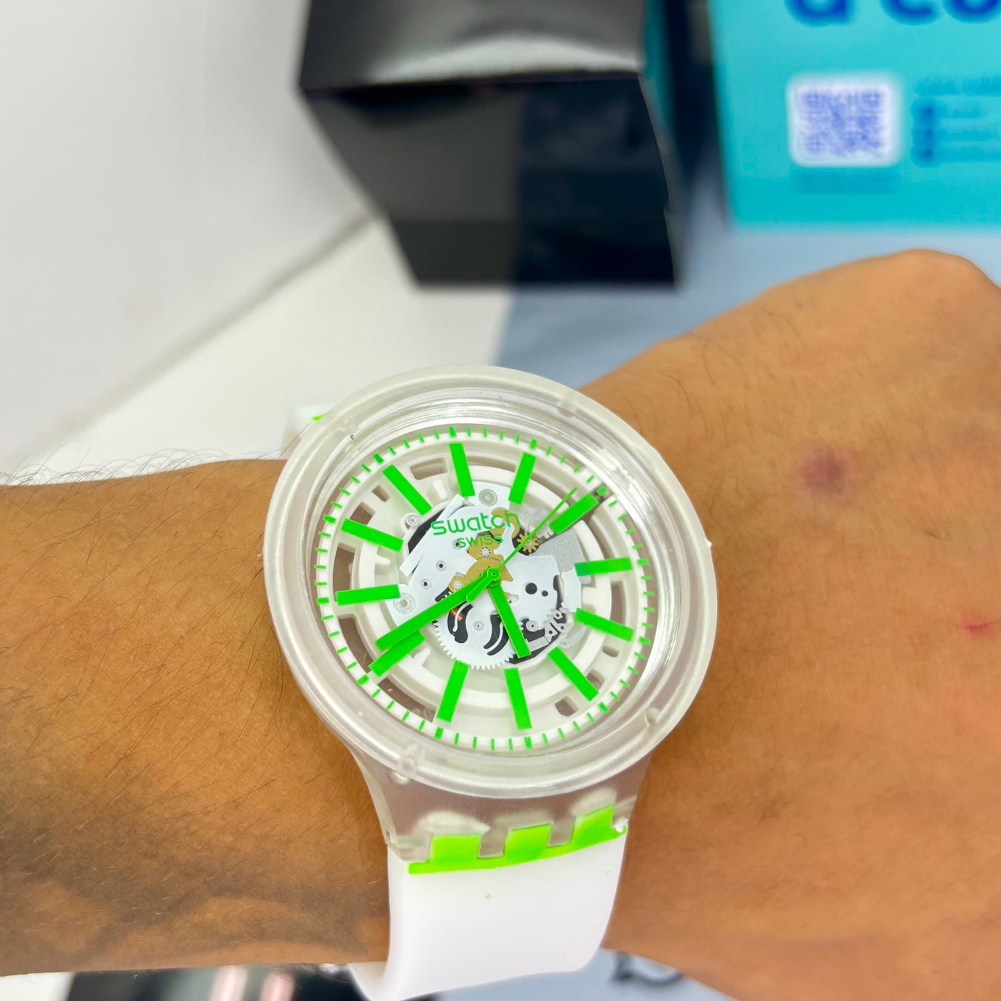 SWATCH SB0 NEON PARA HOMBRE REF-BV
