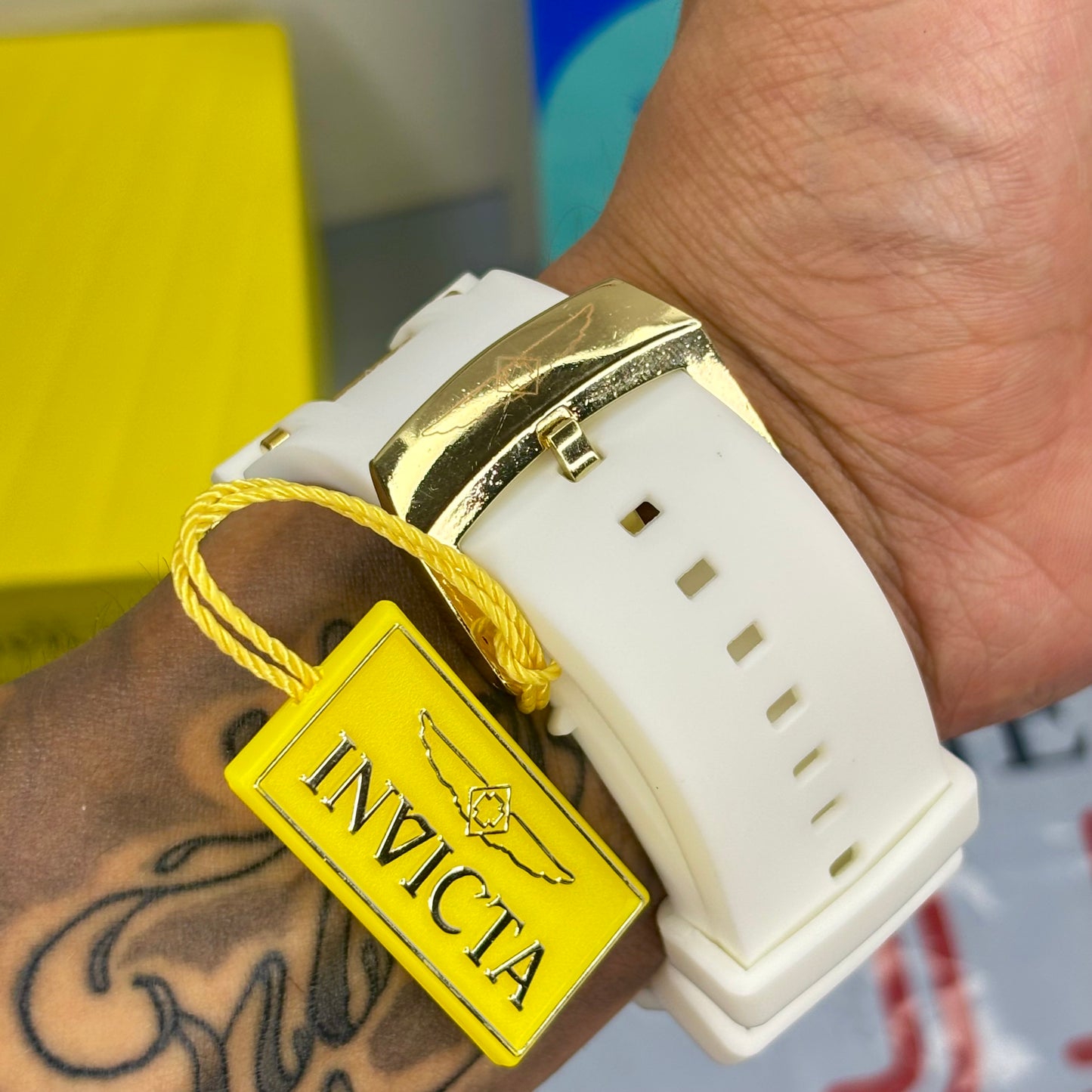 INVICTA BOLT ZEUS GOMA PARA HOMBRE REF-BV