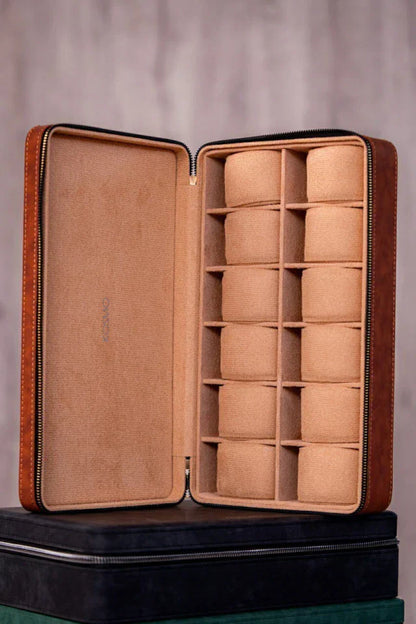 Relojera de 12 Puestos – Exterior Elegante e Interior de Lujo