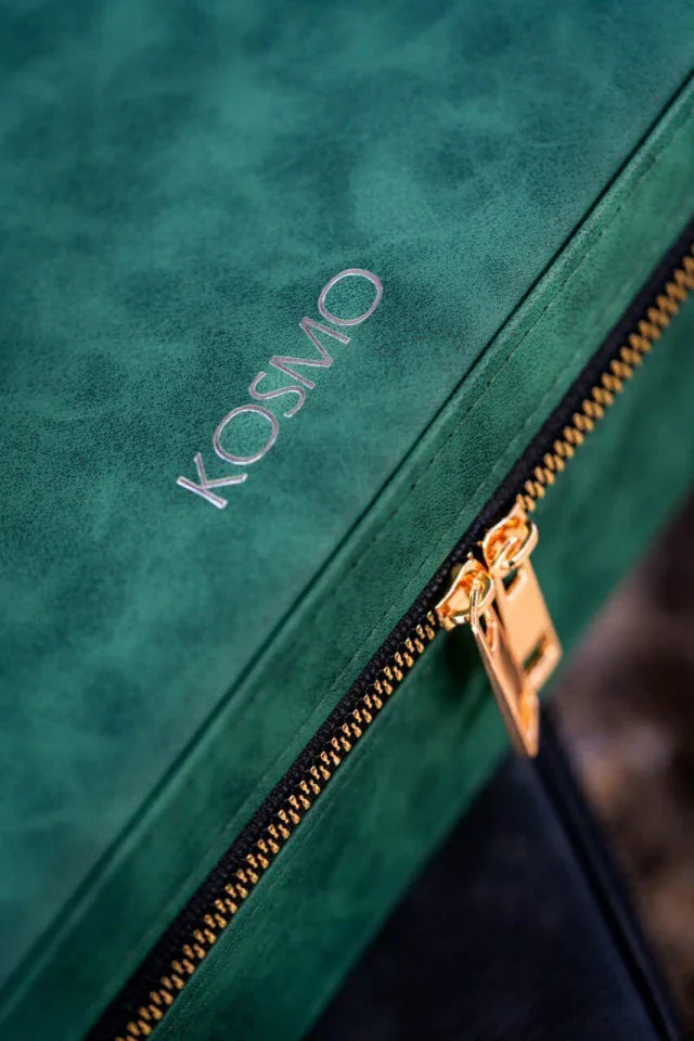 Relojera de 12 Puestos – Exterior Elegante e Interior de Lujo