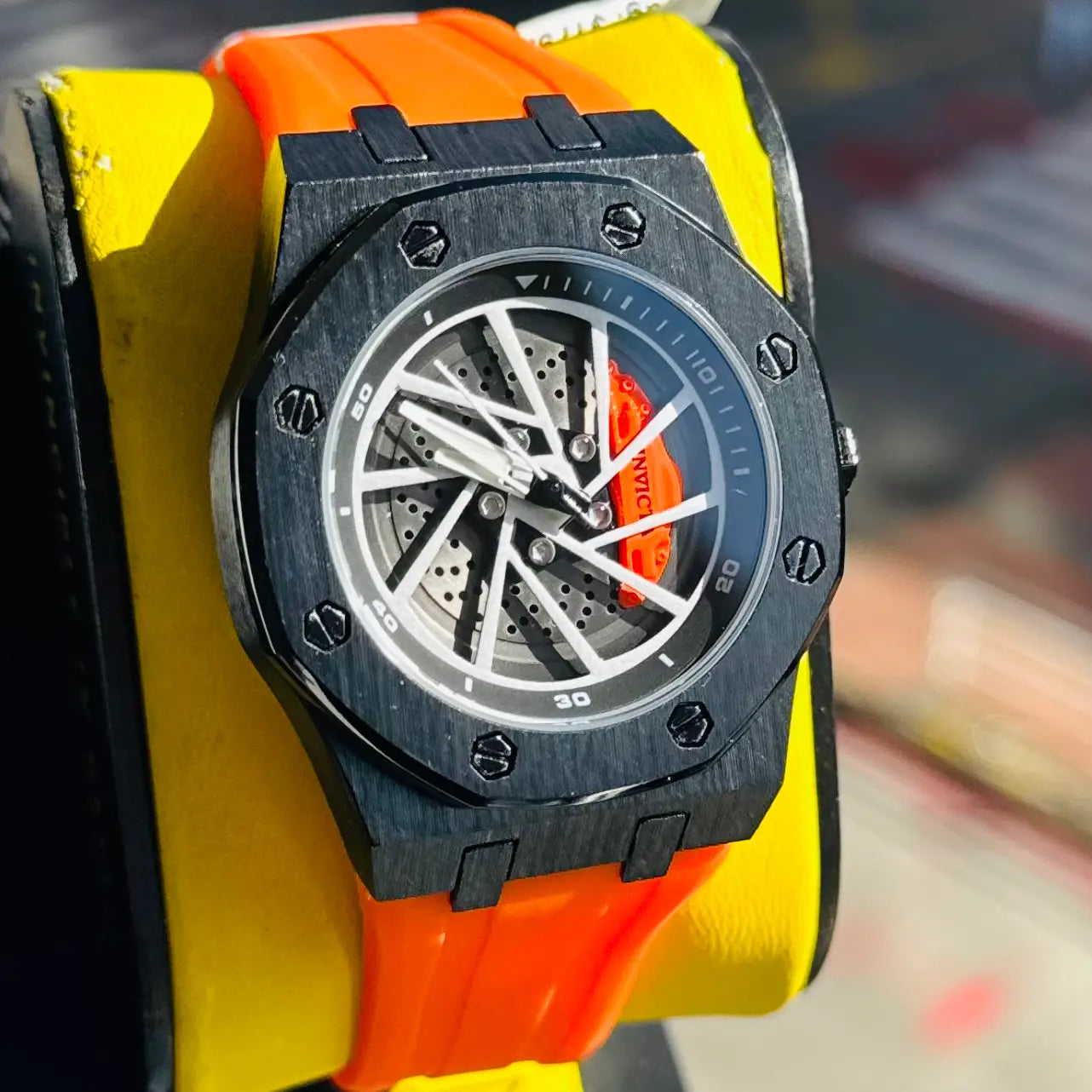 INVICTA ORIGINAL ALTA GAMA PARA HOMBRE REF-69490 Speedway Rim Cuarzo