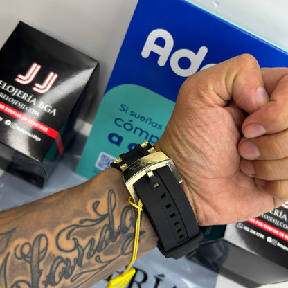 INVICTA VENOM FUNCIONAL  PARA HOMBRE REF-CNN