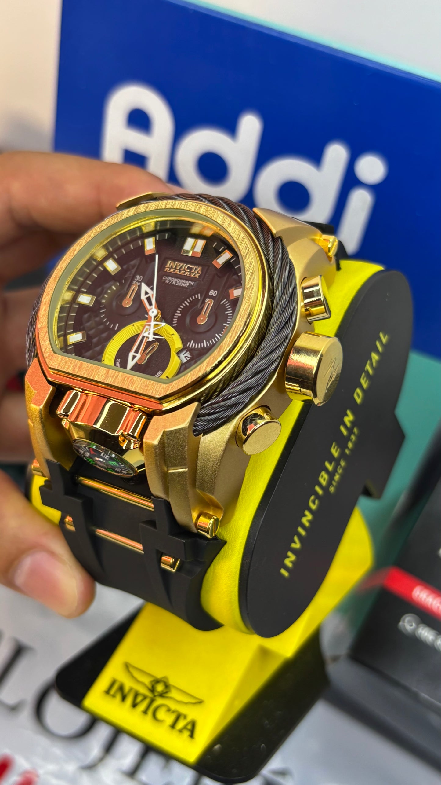 INVICTA BOLT ZEUS GOMA PARA HOMBRE REF-NDN