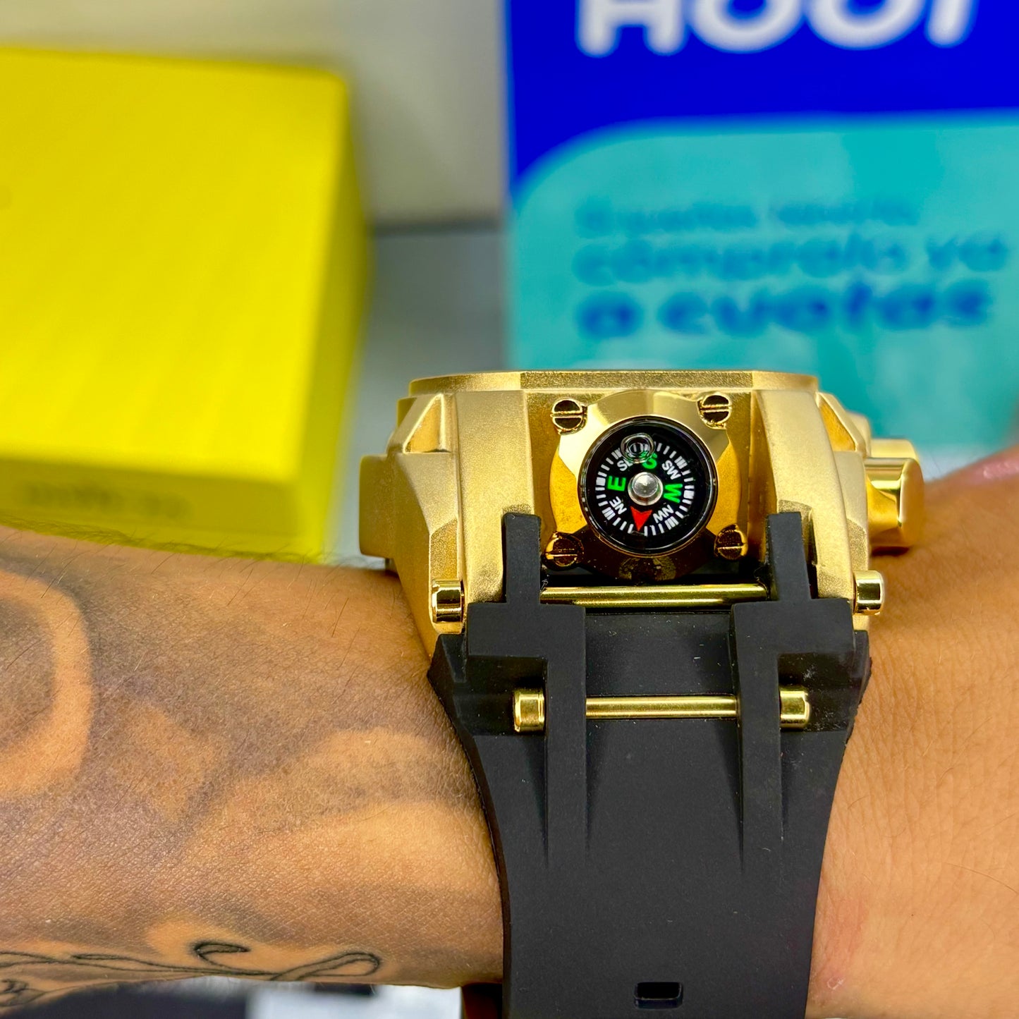 INVICTA BOLT ZEUS GOMA PARA HOMBRE REF-NN