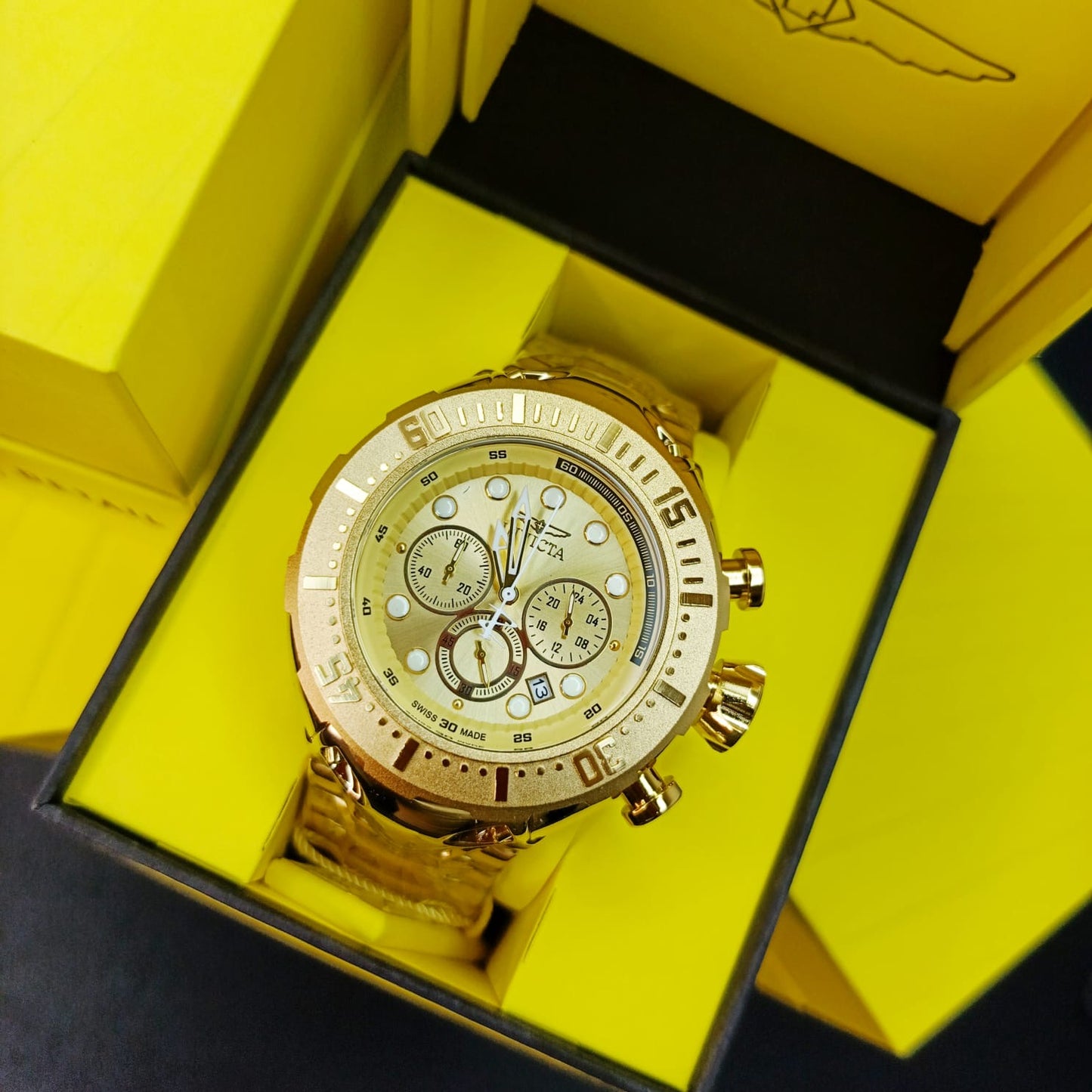 INVICTA ACERO  THUNDER BOLT FUNCIONAL PARA HOMBRE REF-DD