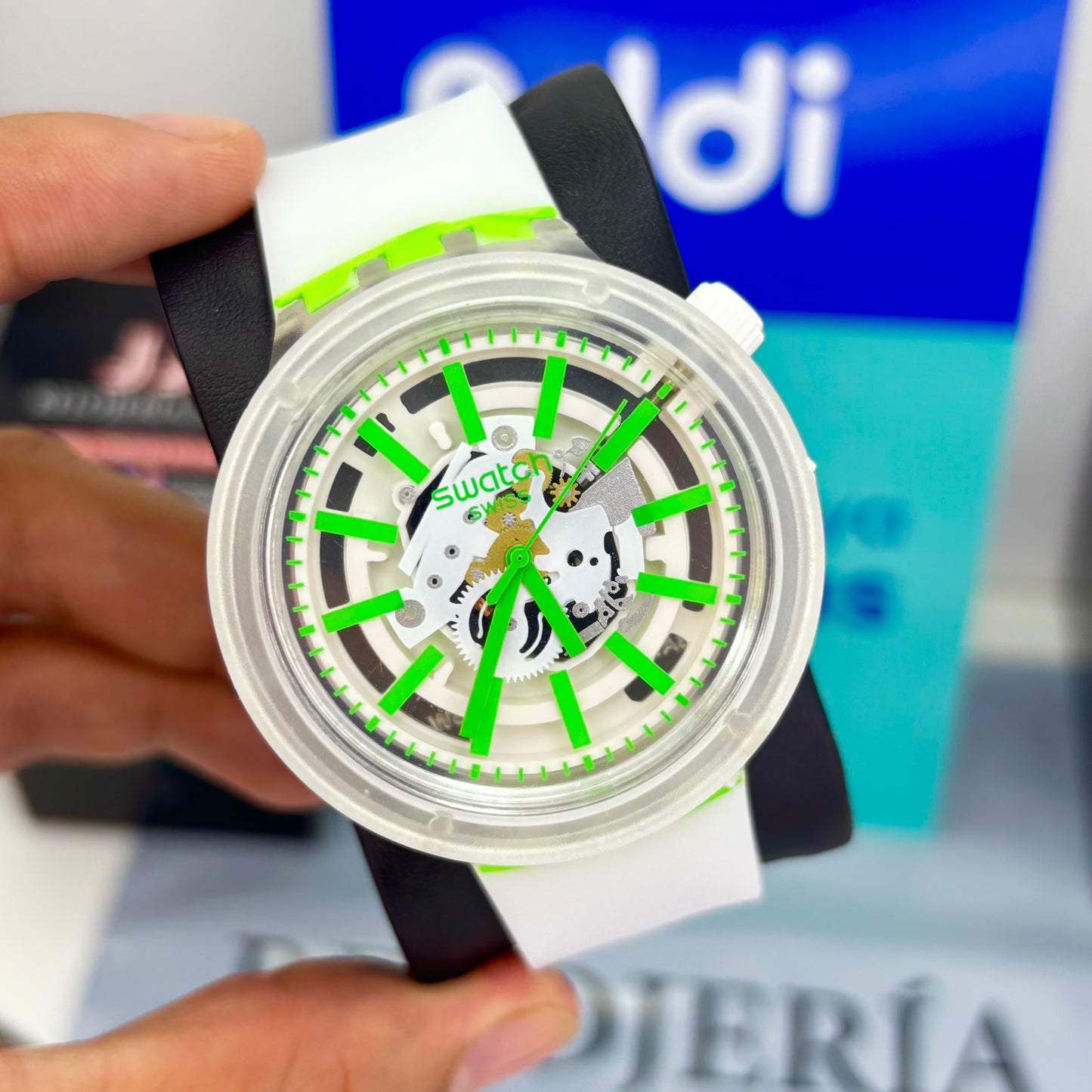 SWATCH SB0 NEON PARA HOMBRE REF-BV