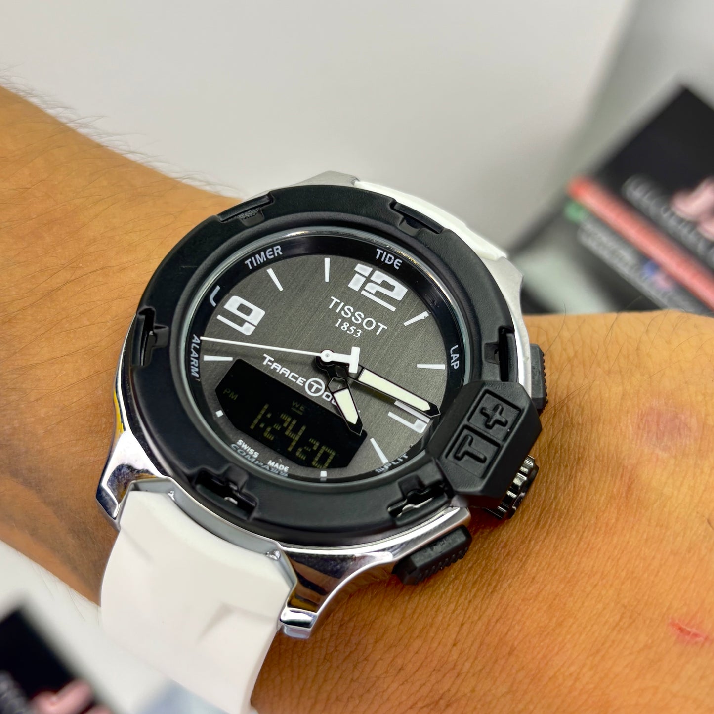 TISSOT T-RACE . TOUCH PARA HOMBRE REF- BP