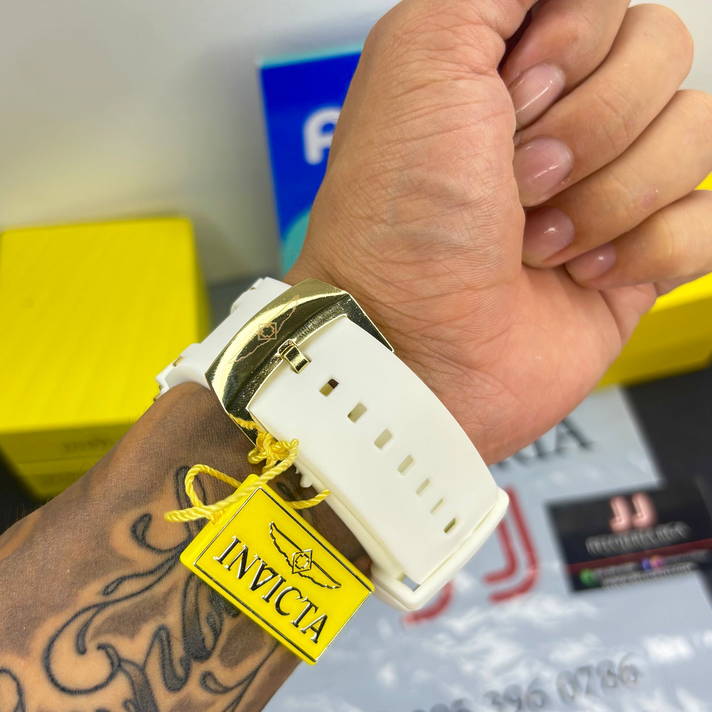 INVICTA BOLT ZEUS GOMA PARA HOMBRE REF-BB