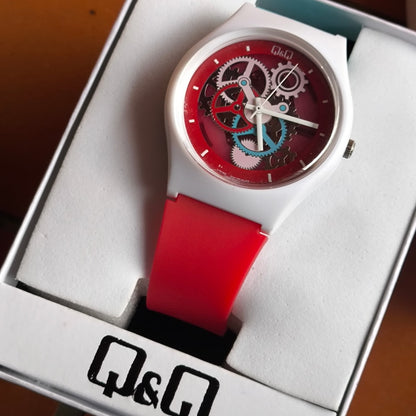 QyQ SUMERGIBLE  TIPO SWATCH UNISEX ORIGINAL REF-V39A-508VY