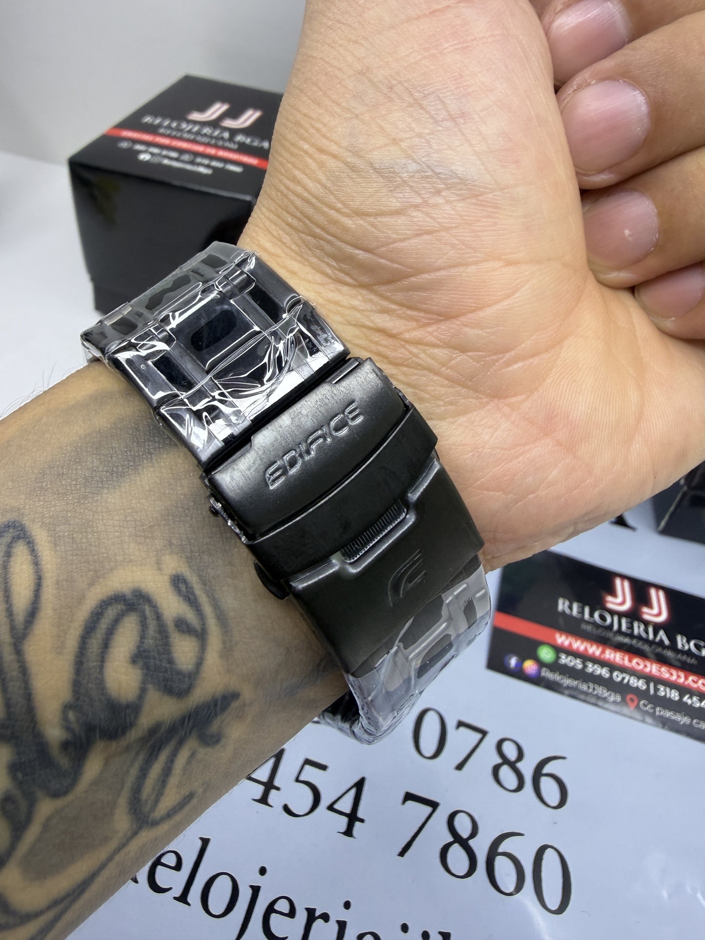 CASIO EDIFICE 539  PARA HOMBRE REF-NAZ