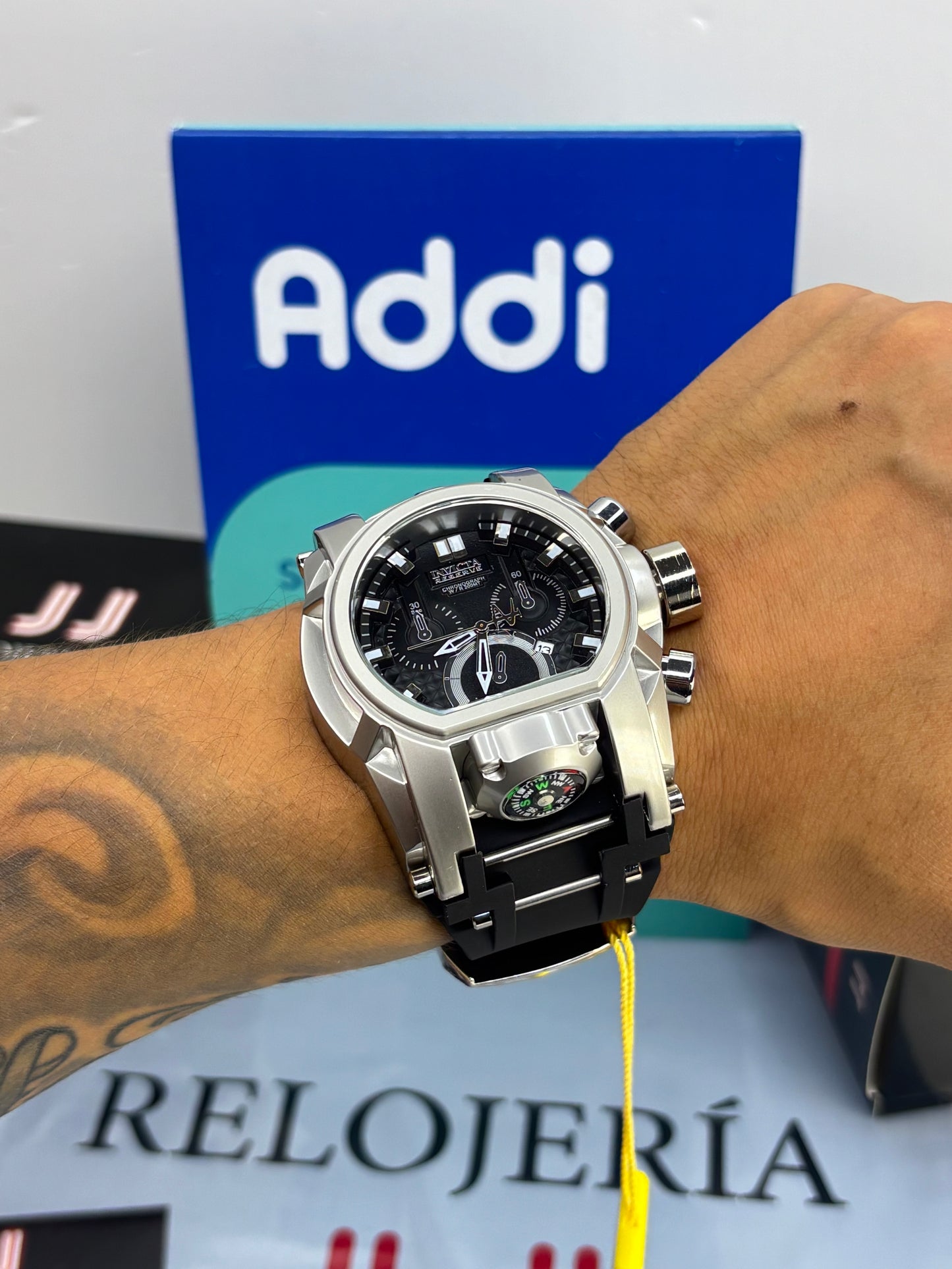 INVICTA BOLT ZEUS   GOMA PARA HOMBRE REF-NPN
