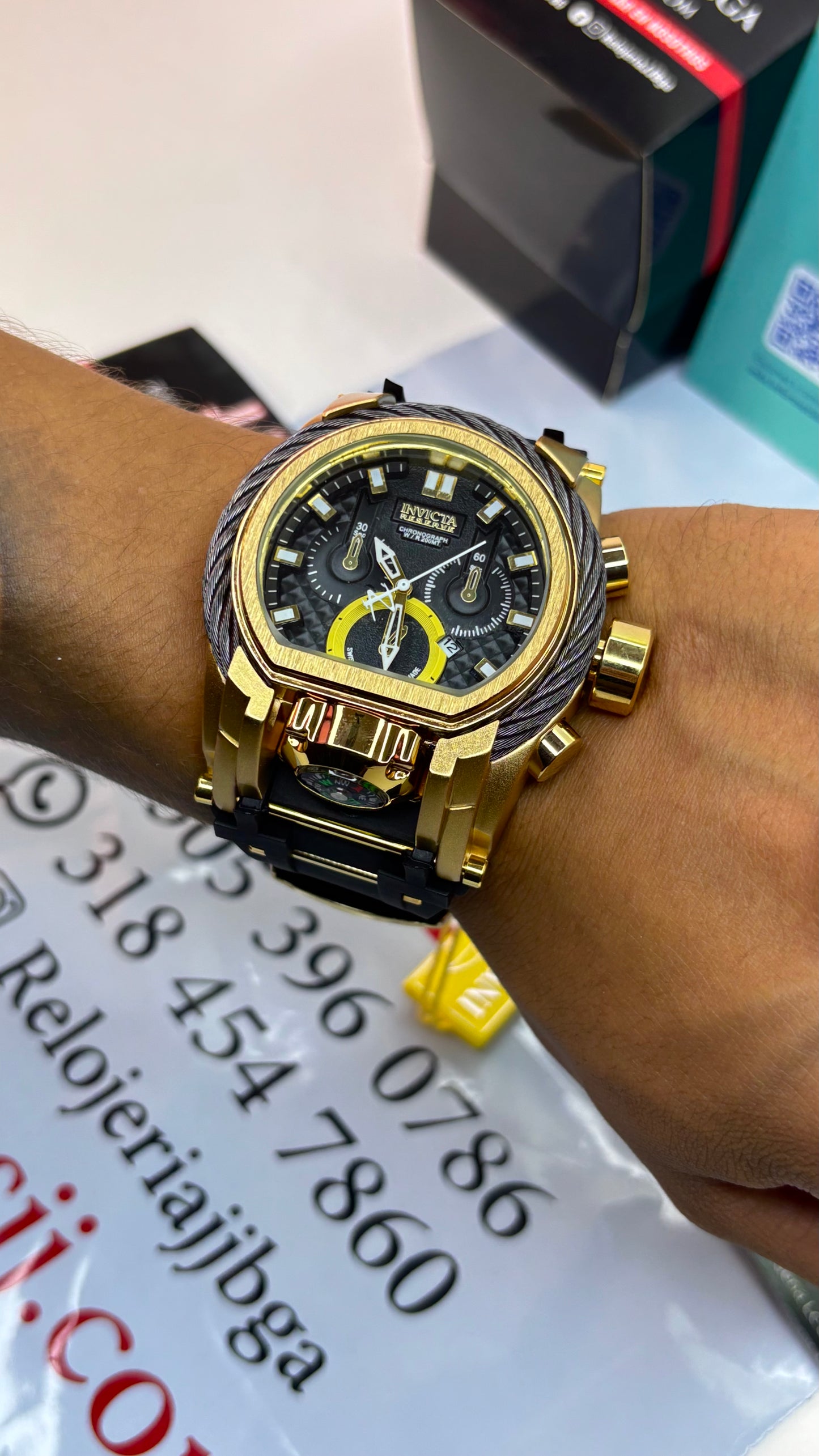INVICTA BOLT ZEUS GOMA PARA HOMBRE REF-NDN