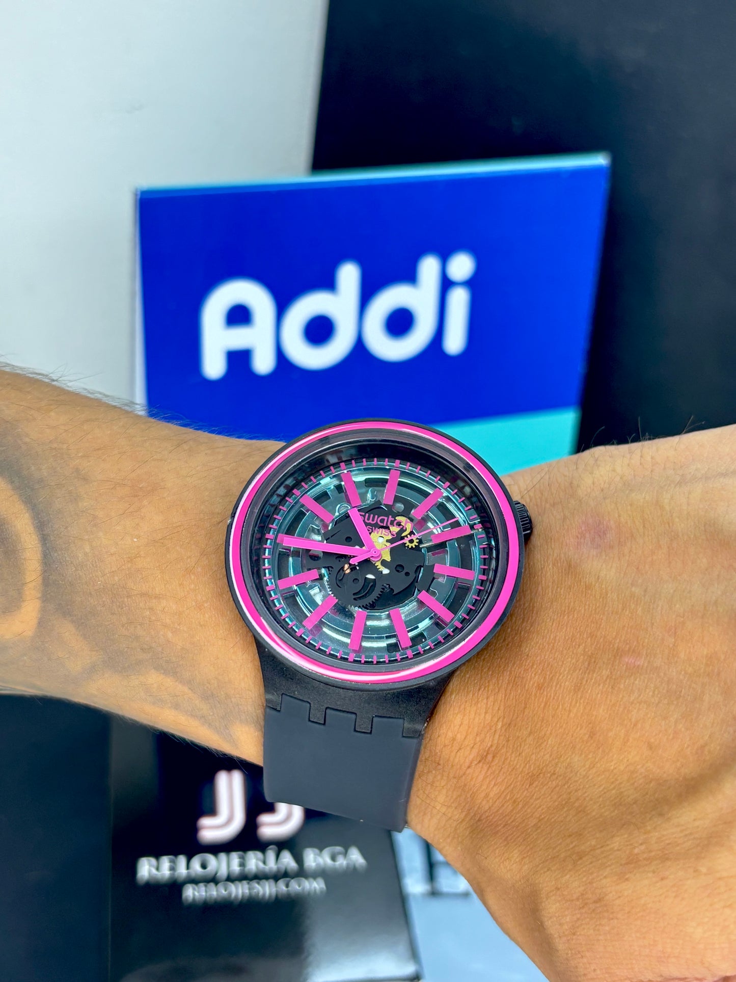 SWATCH SB0 NEGRO PARA UNISEX REF-NF