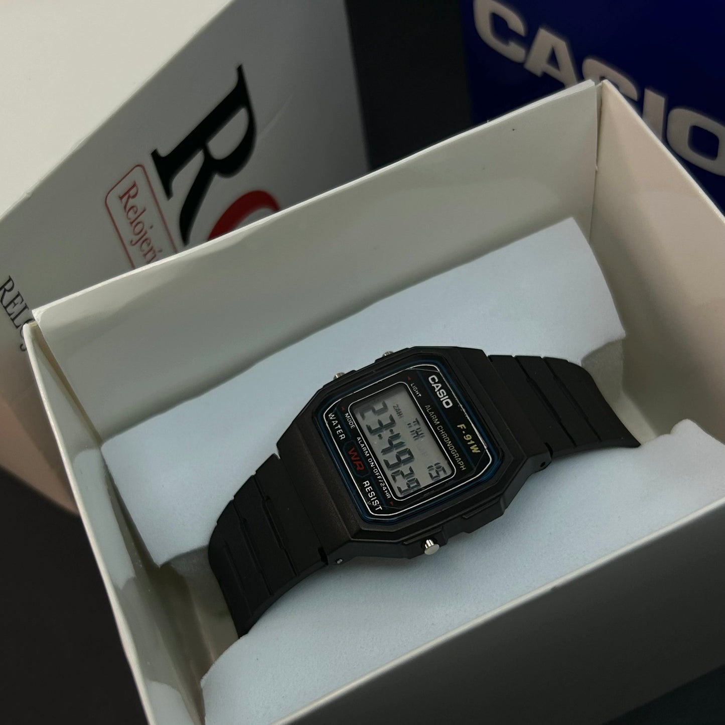 CASIO SUMERGIBLE UNISEX  REF-F91
