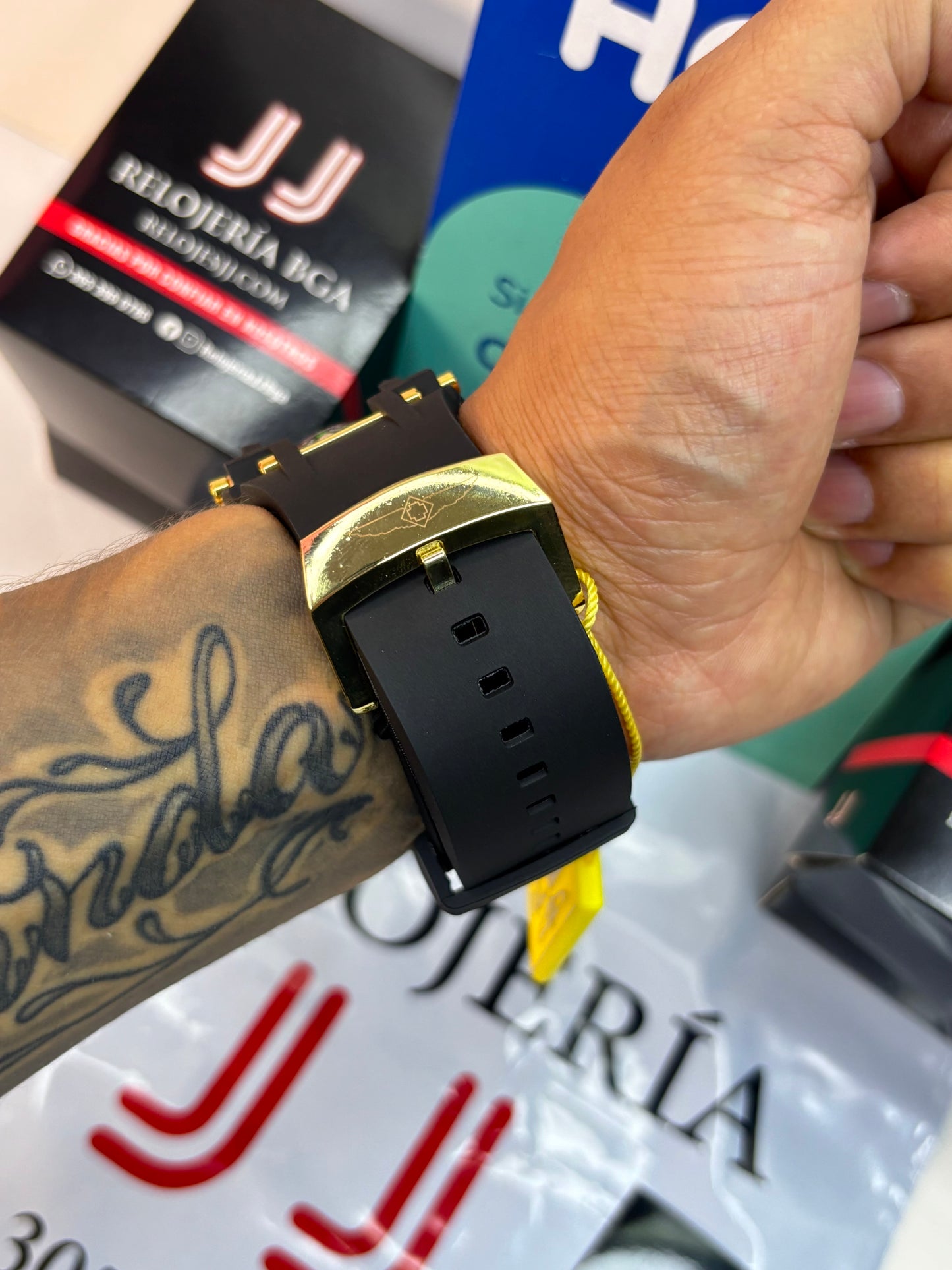 INVICTA BOLT ZEUS GOMA PARA HOMBRE REF-ND