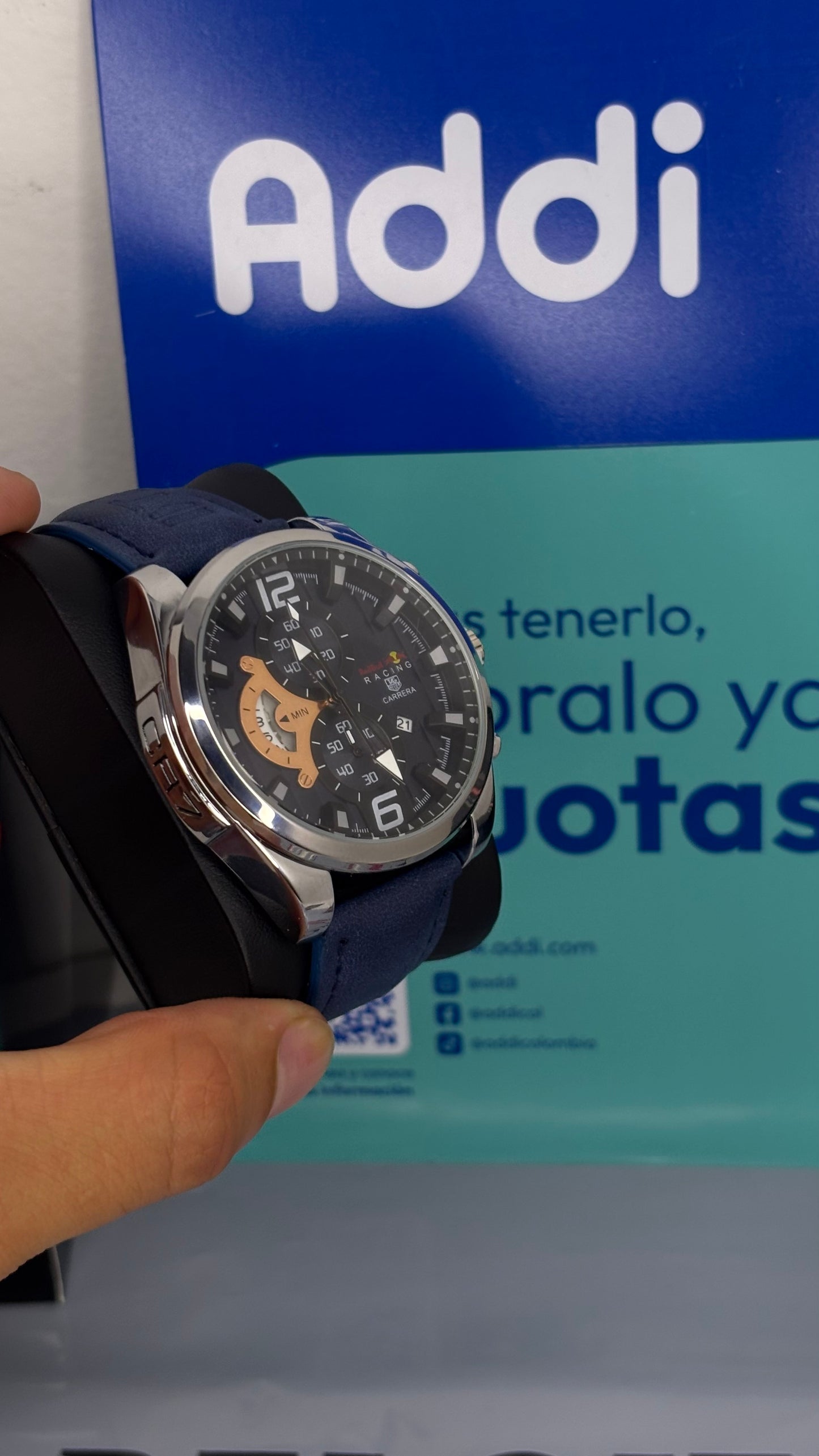 TAG HEUER CR7  FUNCIONAL EN CUERO PARA HOMBRE REF-AZ