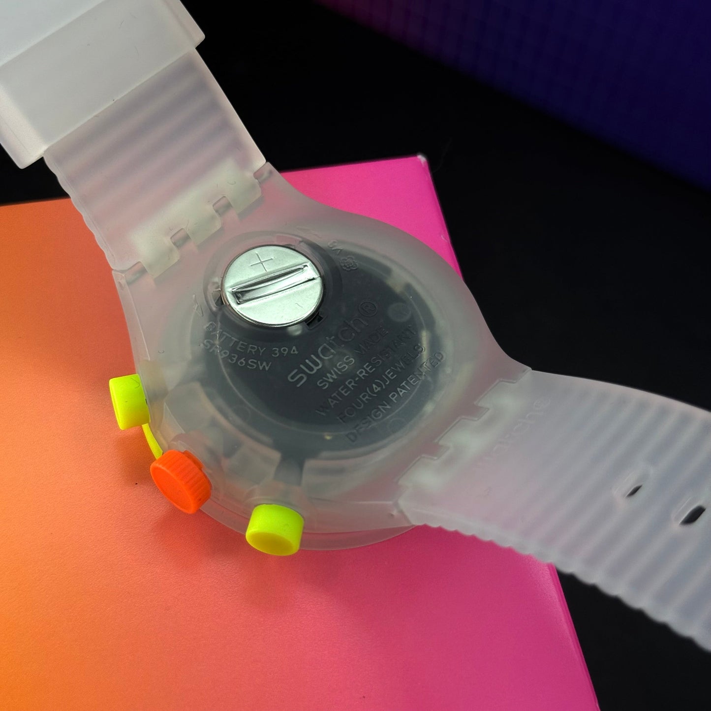 SWATCH ORIGINAL NEON JELLY ALTA GAMA UNISEX REF SCK104