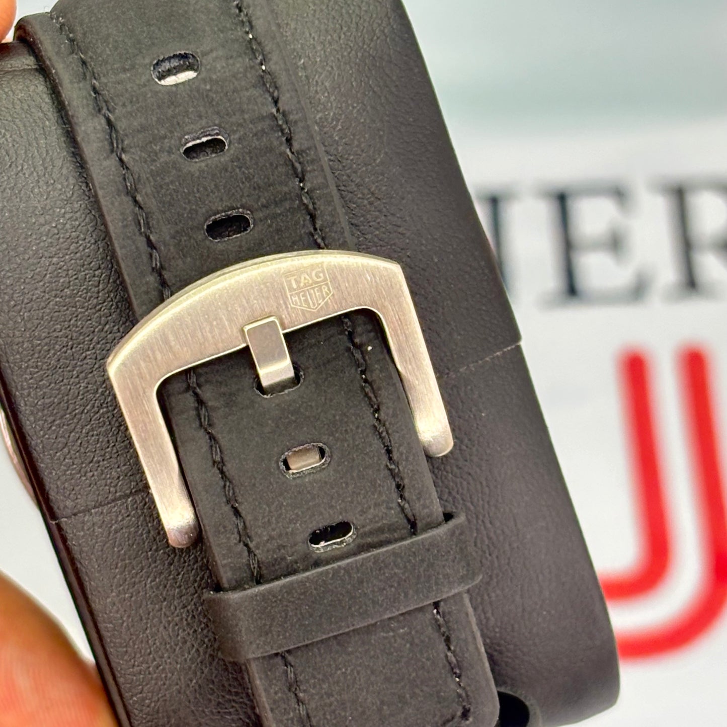 TAG HEUER CR7 FUNCIONAL  EN CUERO PARA HOMBRE REF-NGB