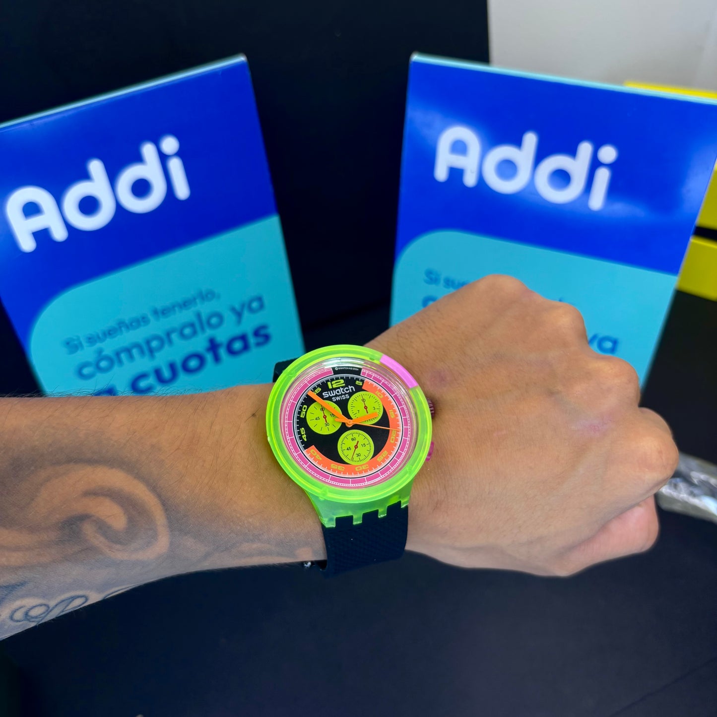 SWATCH NEON PARTY UNISEX REF-NVA