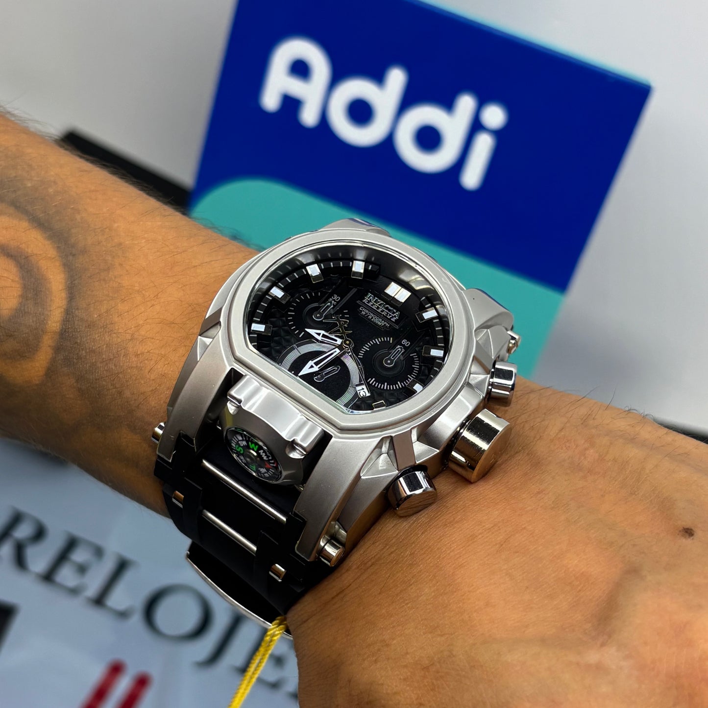 INVICTA BOLT ZEUS   GOMA PARA HOMBRE REF-NPN