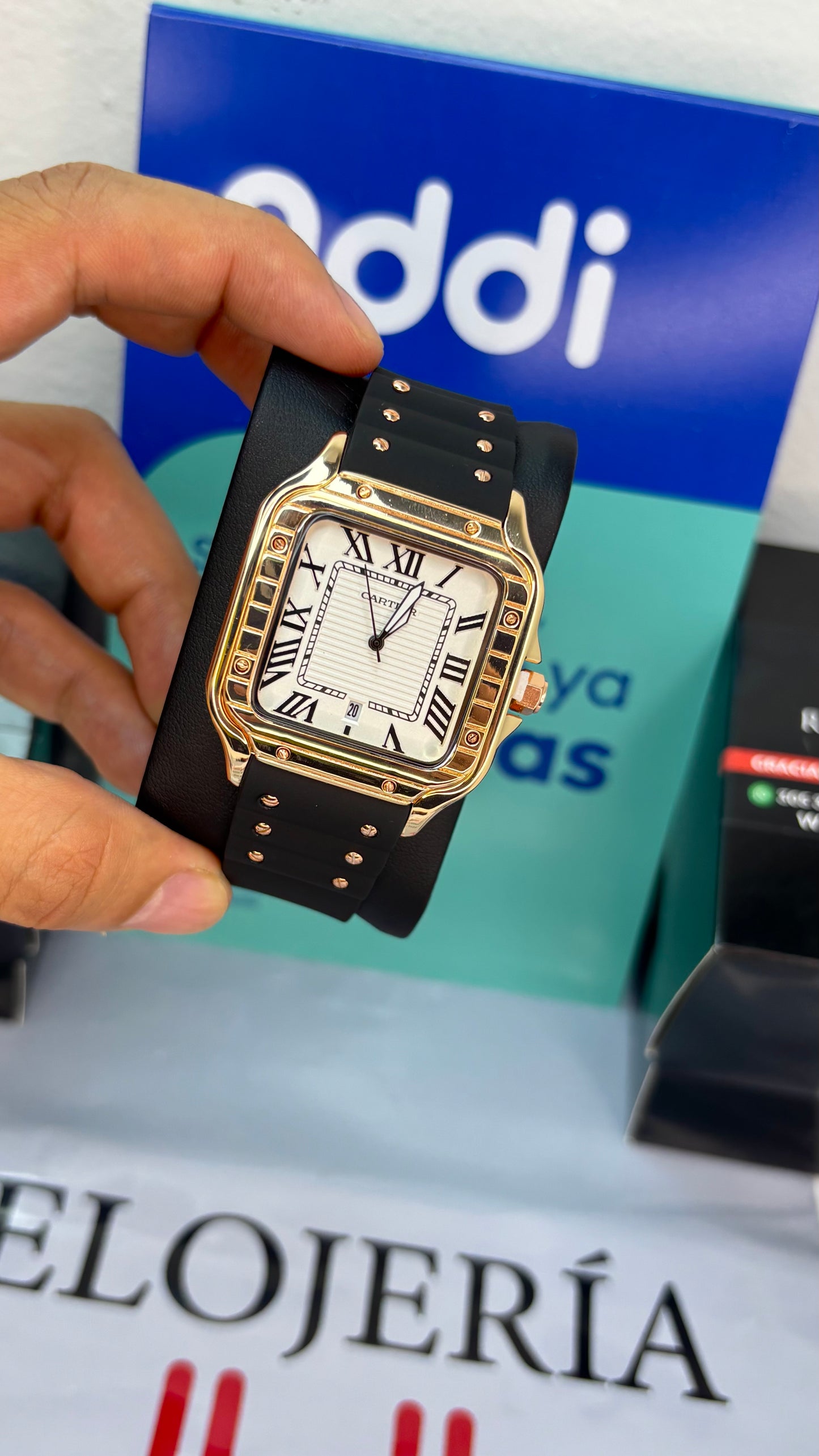 CARTIER DO´SANTOS UNISEX HOMBRE o  DAMA  REF-GOMA-NRB