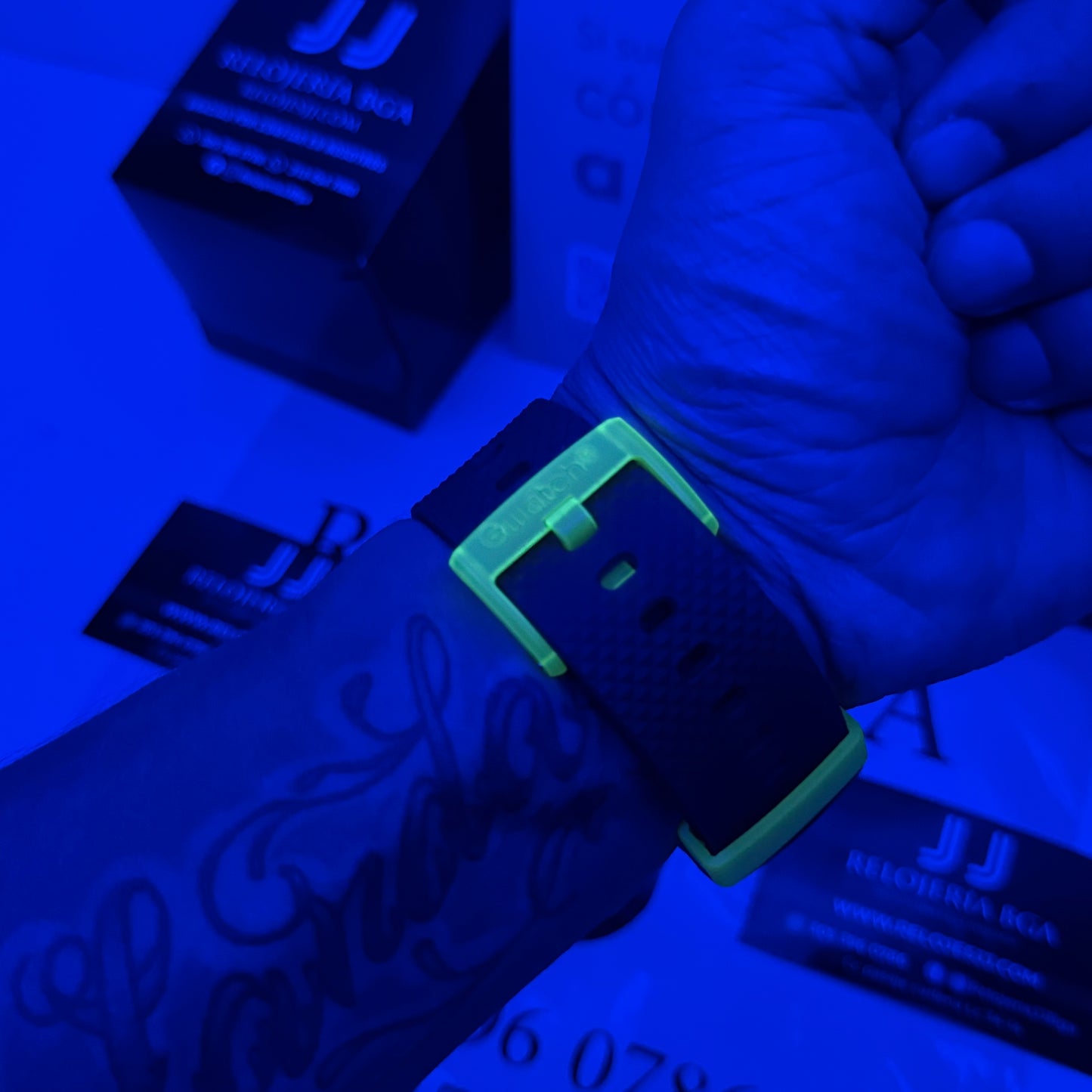 SWATCH ORIGINAL NEON ALTA GAMA UNISEX REF SB06J100