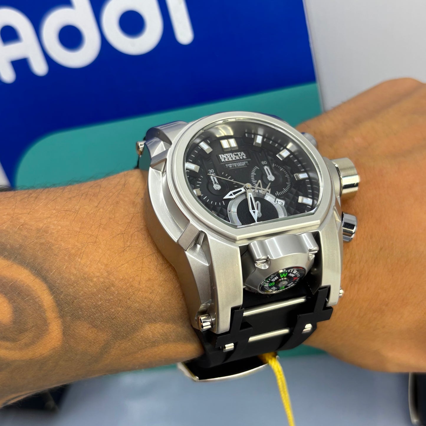 INVICTA BOLT ZEUS   GOMA PARA HOMBRE REF-NPN