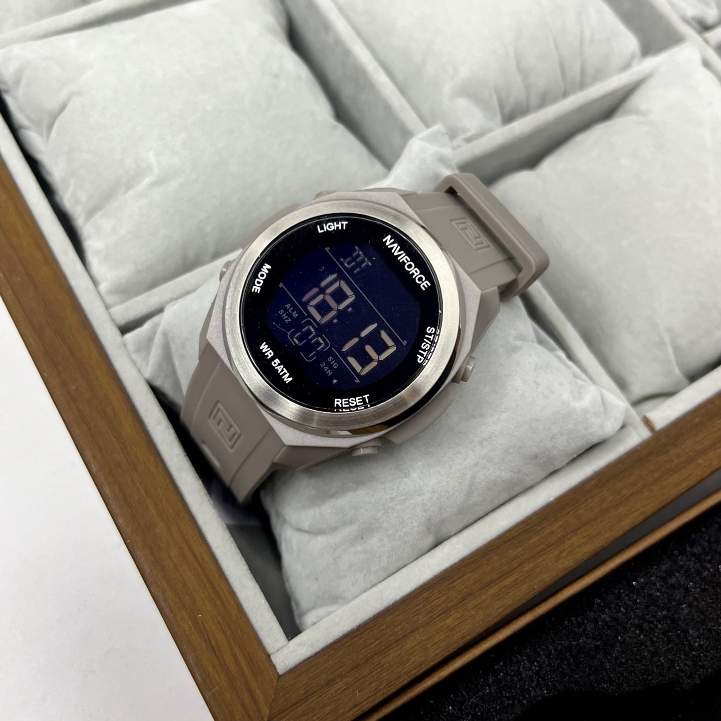 NAVIFORCE ORIGINAL PARA HOMBRE REF NF7111-G