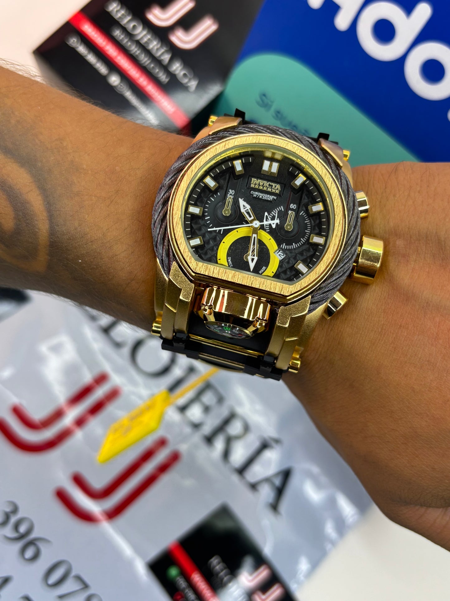 INVICTA BOLT ZEUS GOMA PARA HOMBRE REF-NDN