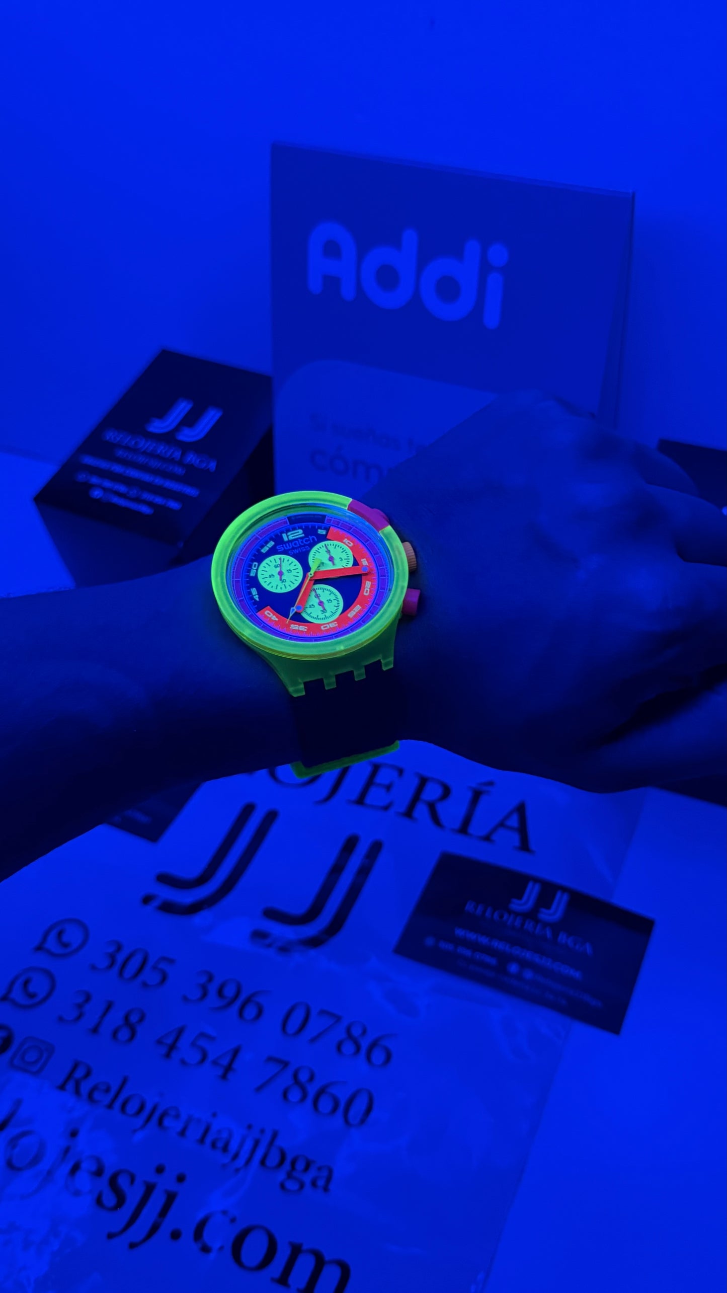 SWATCH ORIGINAL NEON ALTA GAMA UNISEX REF SB06J100
